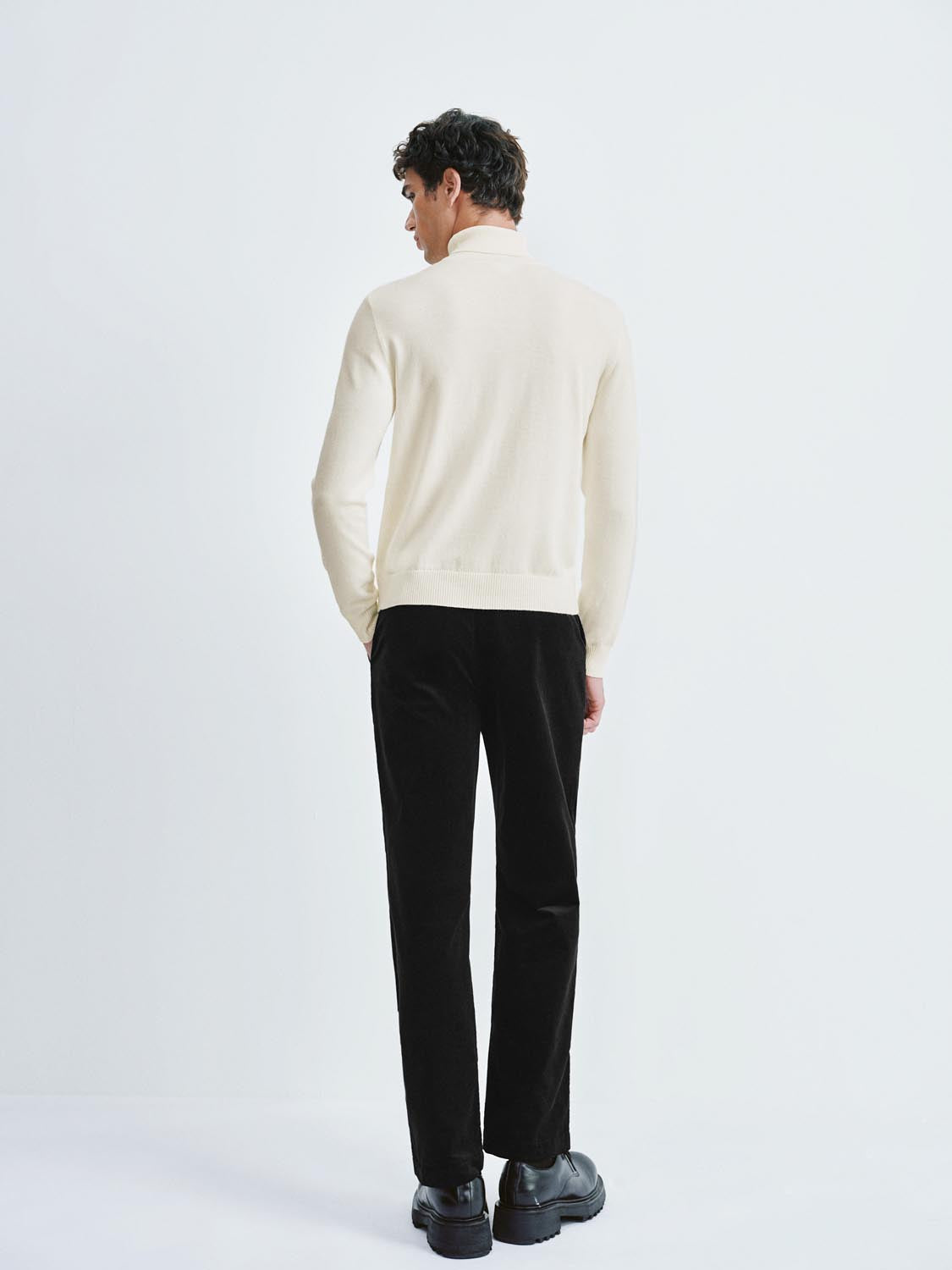 High Neck Knitted T-Shirts