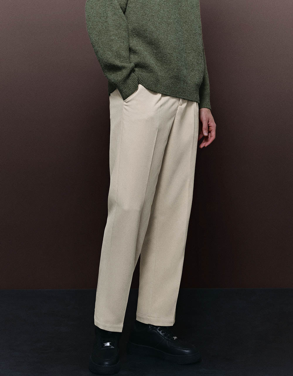 Tailored Carrot Fit Pants