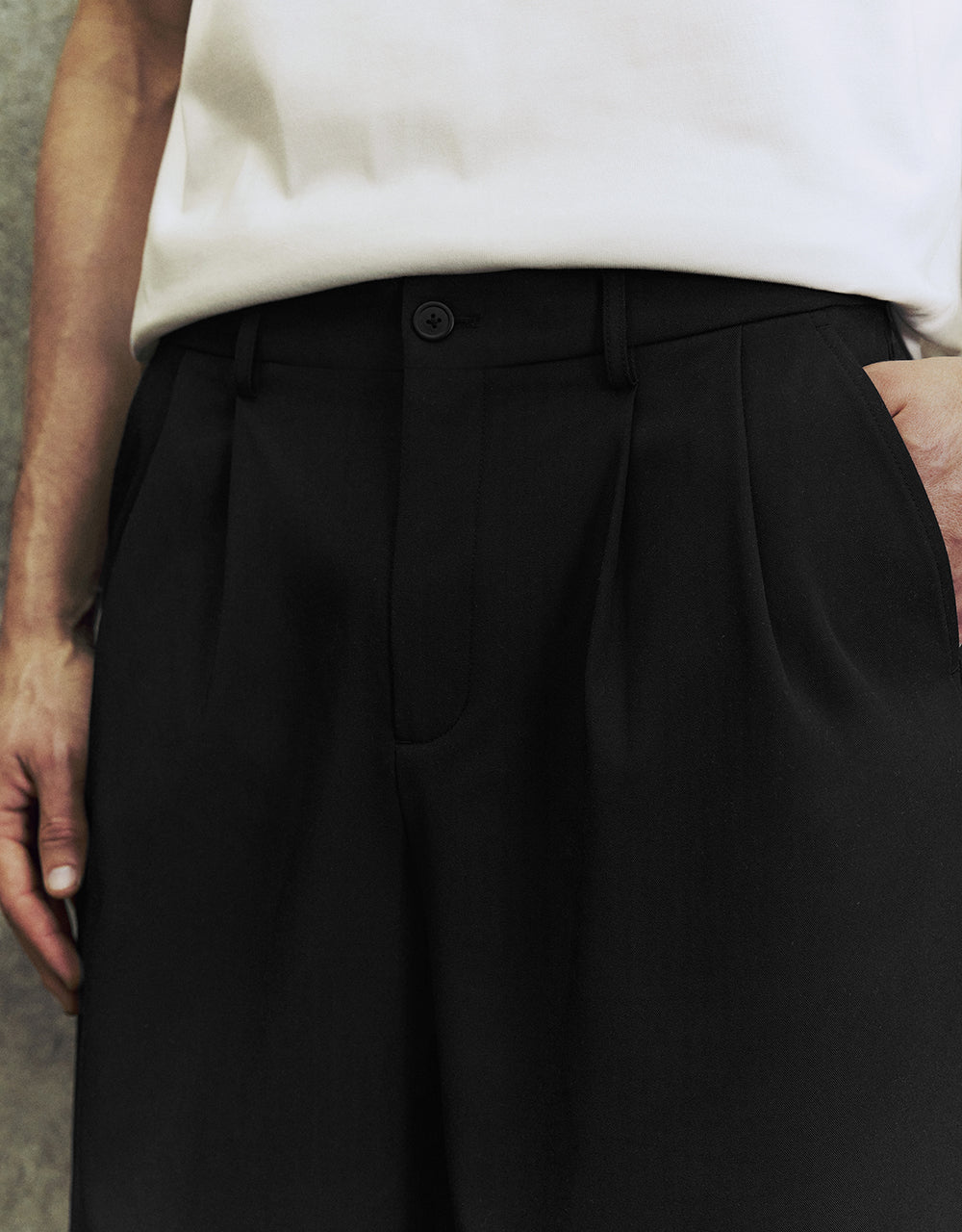 Wide-Leg Loose Shorts