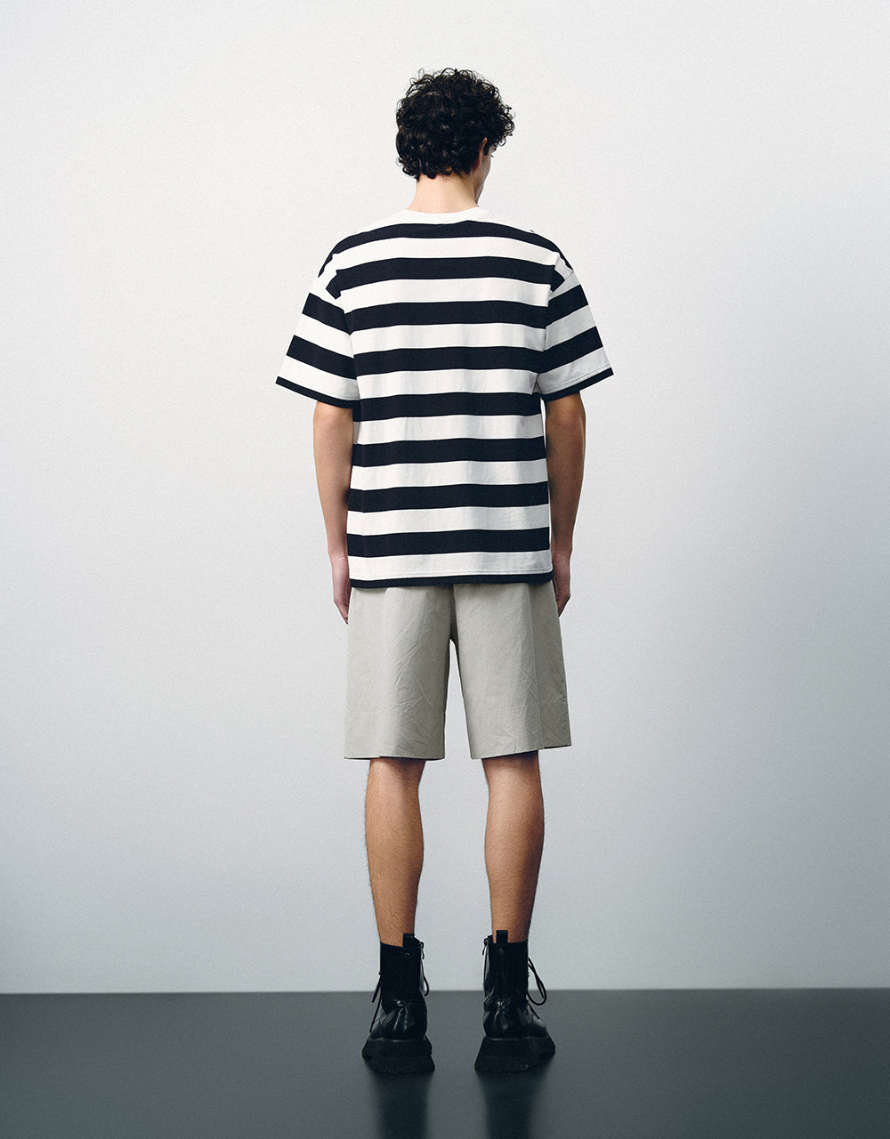 Loose Shorts