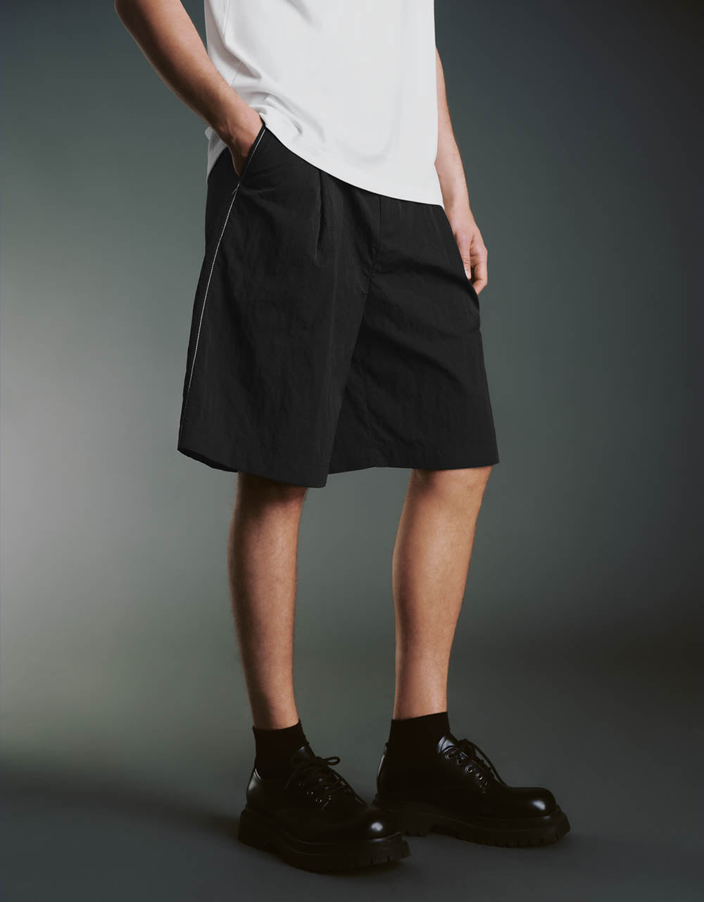 Loose Straight Shorts