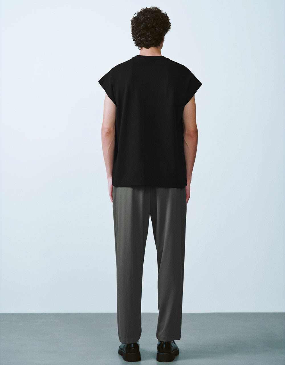 Loose Knitted Carrot Fit Pants