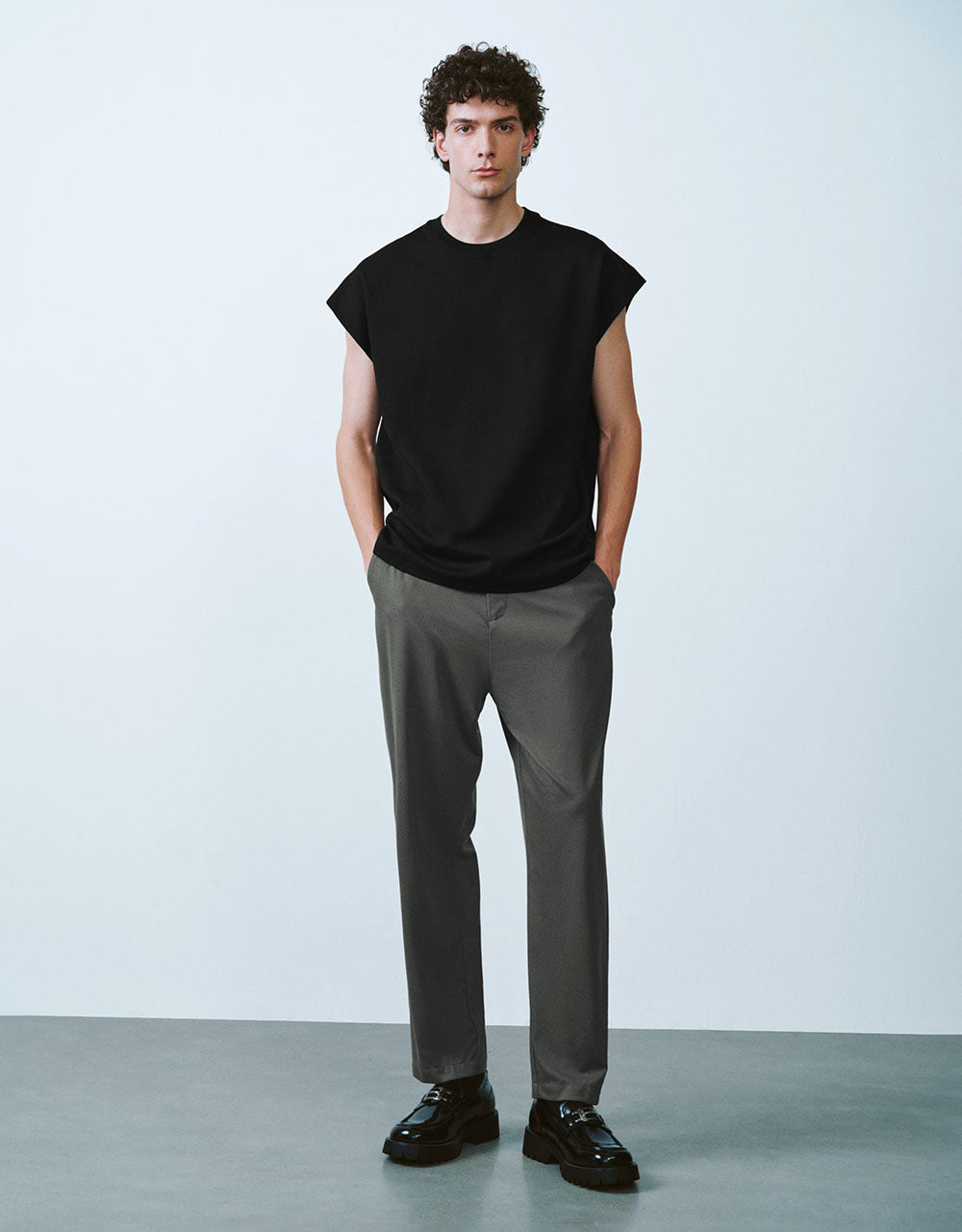 Loose Knitted Carrot Fit Pants
