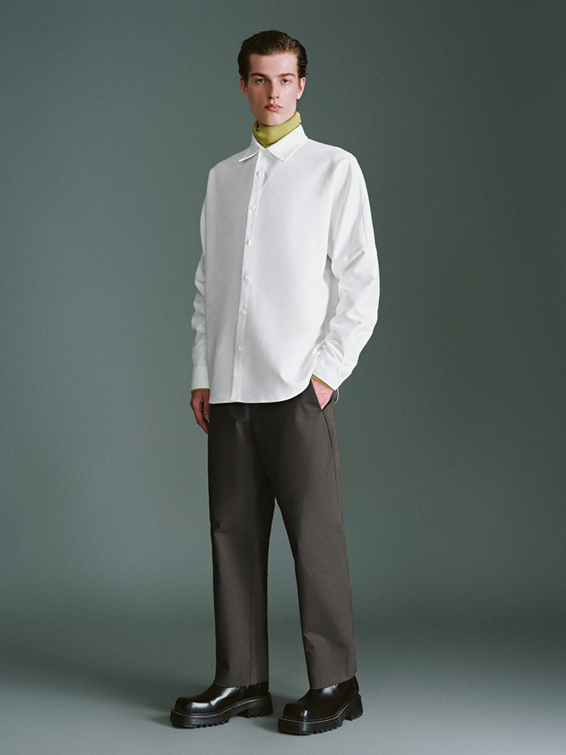 Loose Carrot Fit Pants