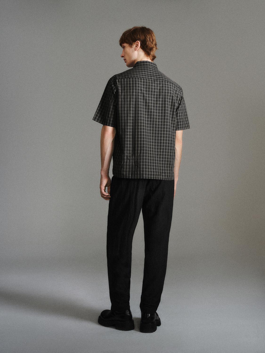 Pleated Tapered Pants