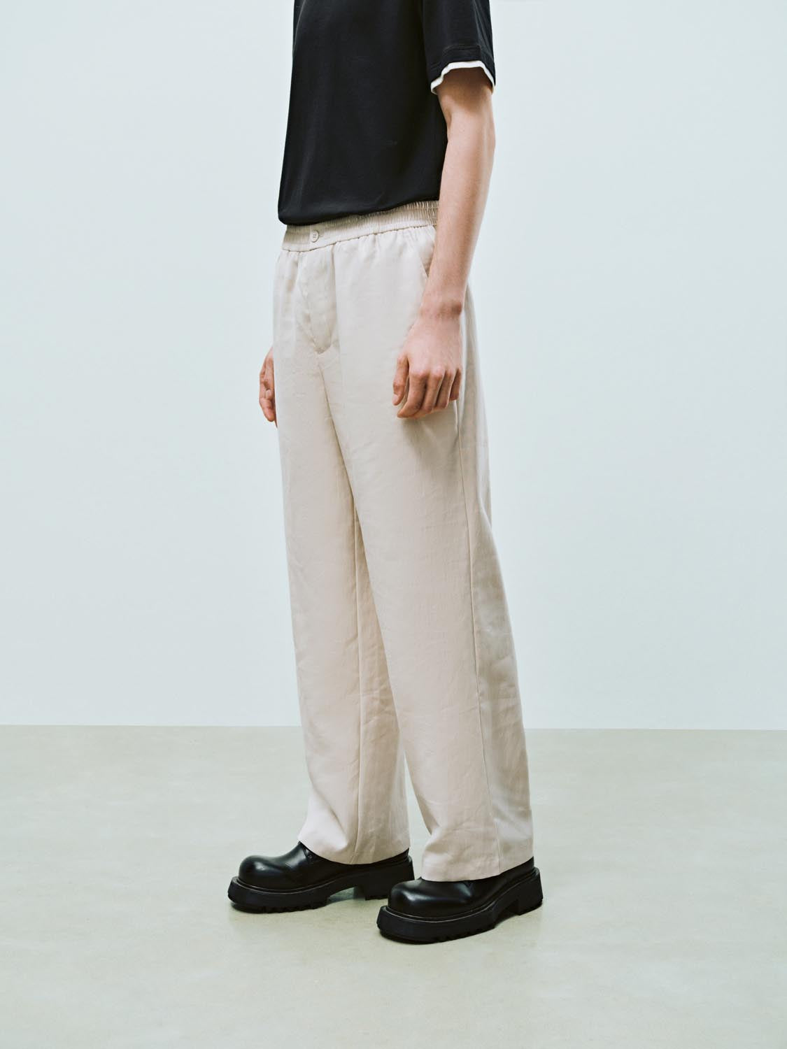 Wide-Leg Pants