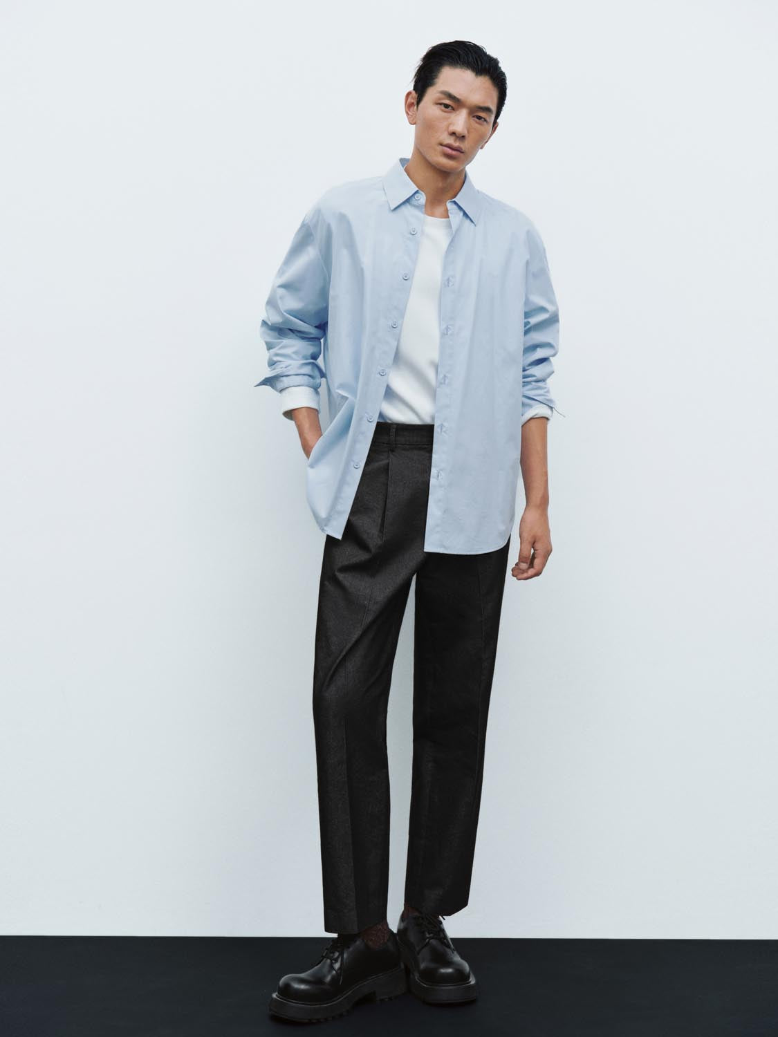 Pleated Tailored Straight Leg Pants