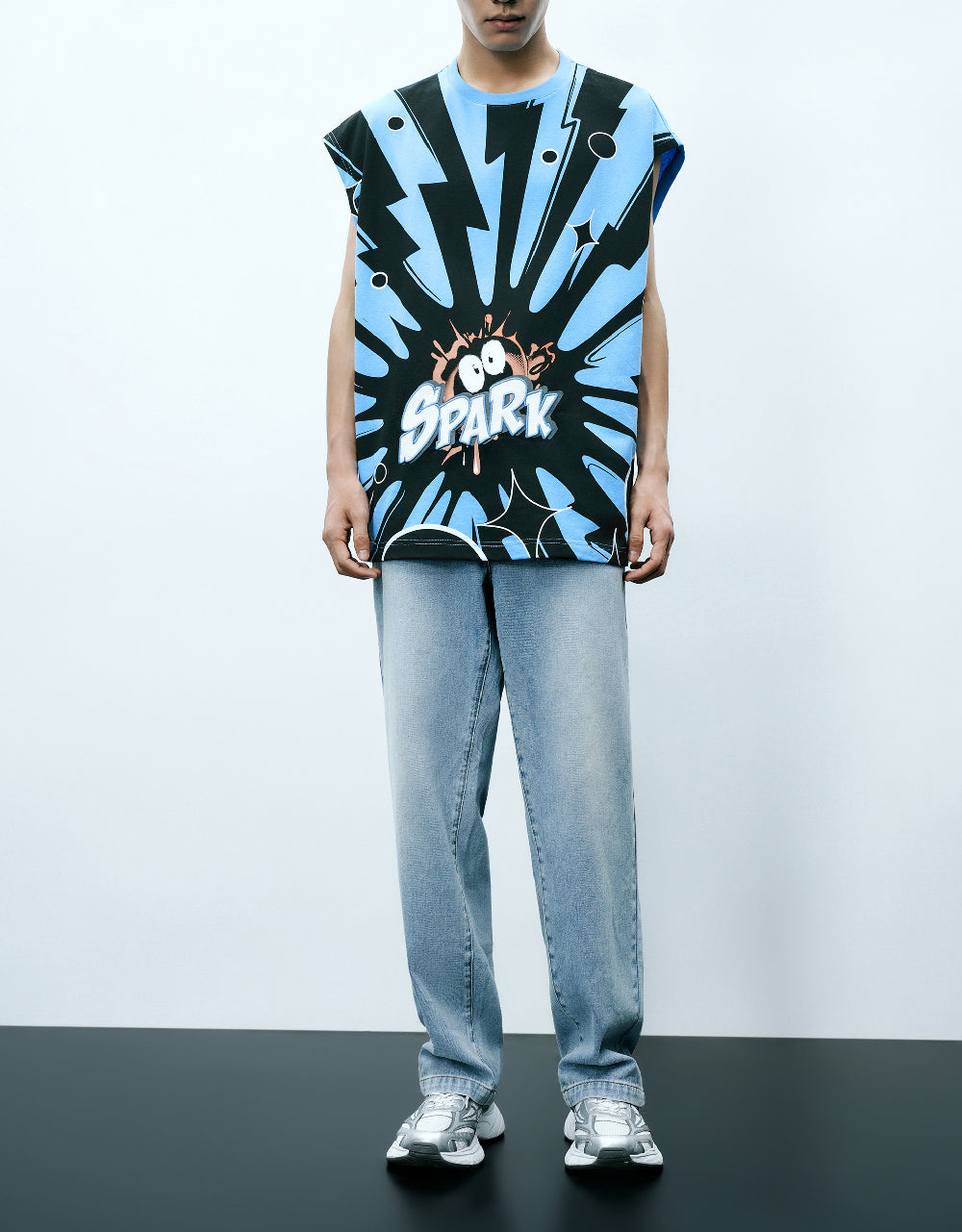 Loose Straight Jeans