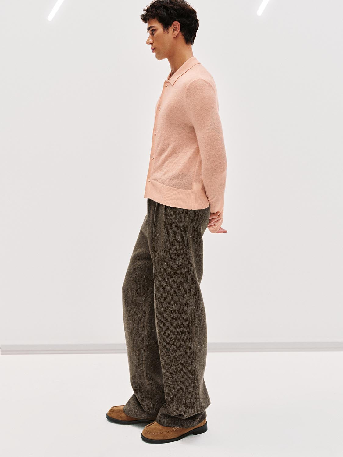 Collared Knitted Cardigans