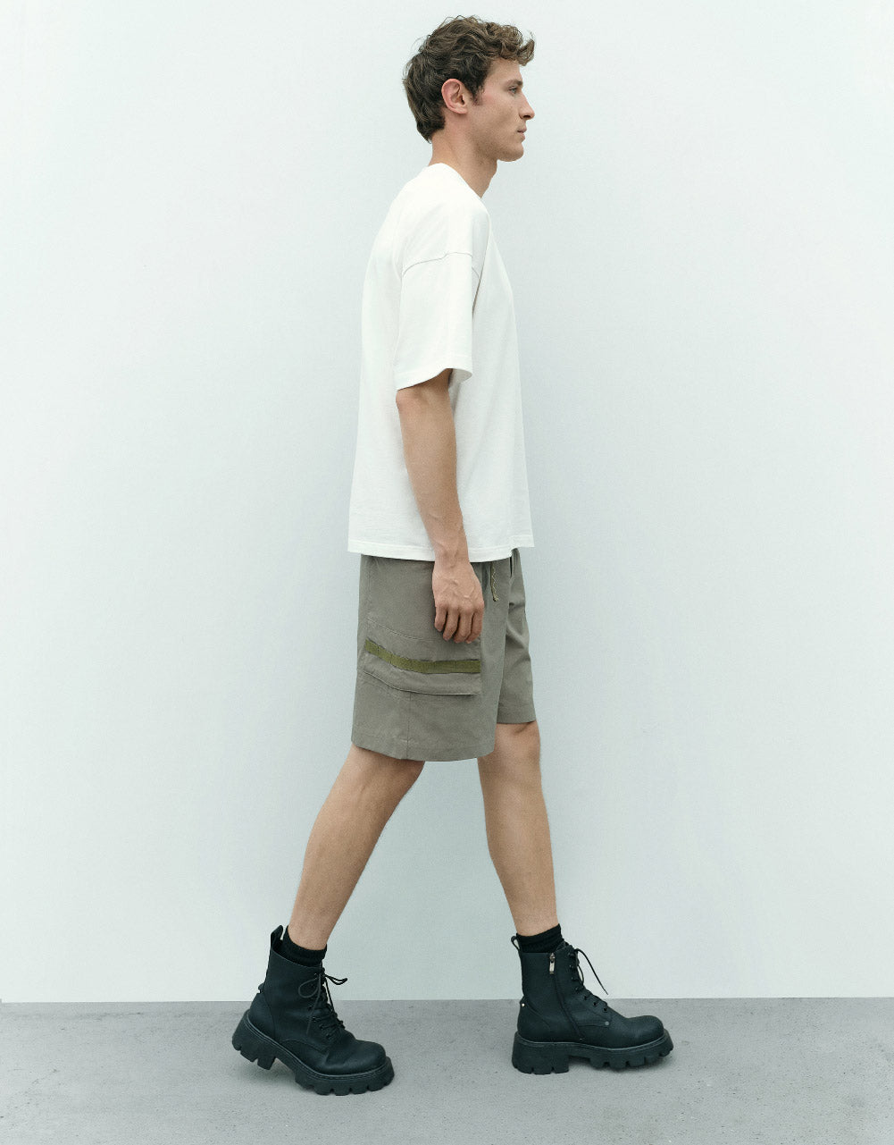 Crew Neck T-Shirt With Pocket