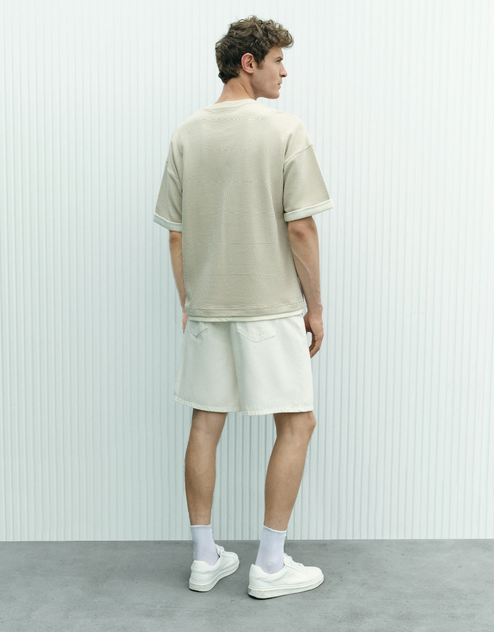 Straight Crew Neck T-Shirt