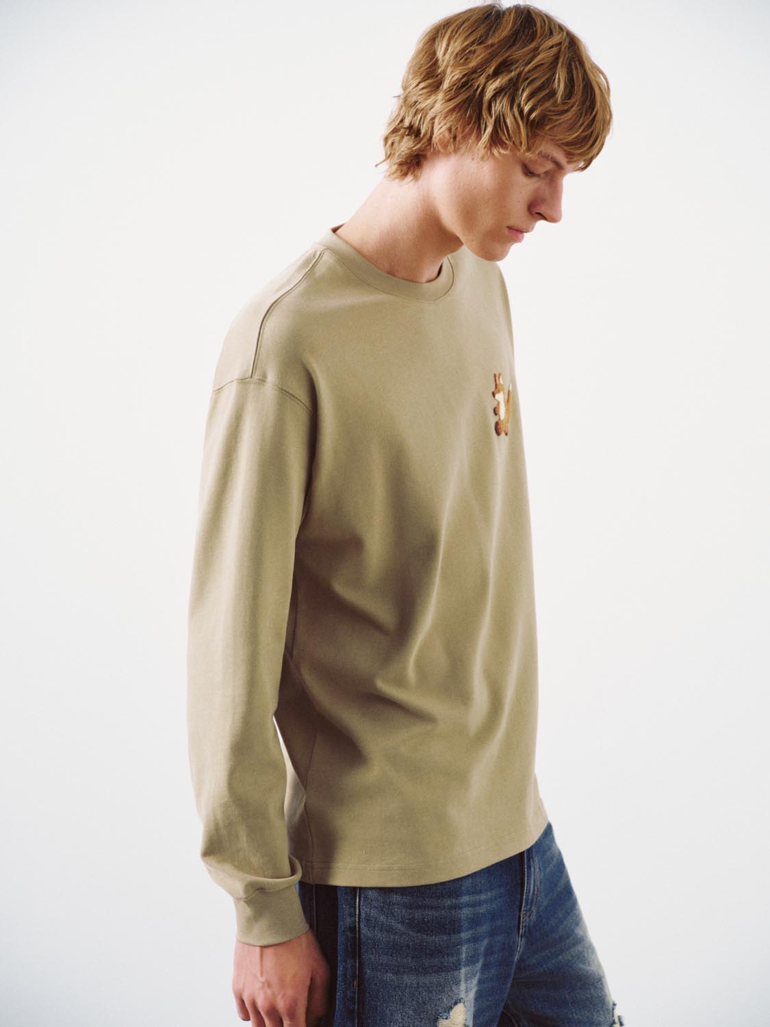 Embroidered Long Sleeve T-Shirts