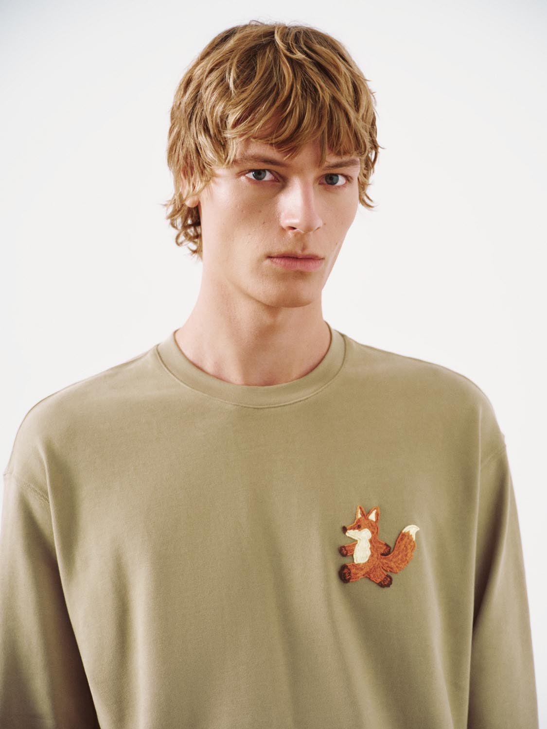 Embroidered Long Sleeve T-Shirts