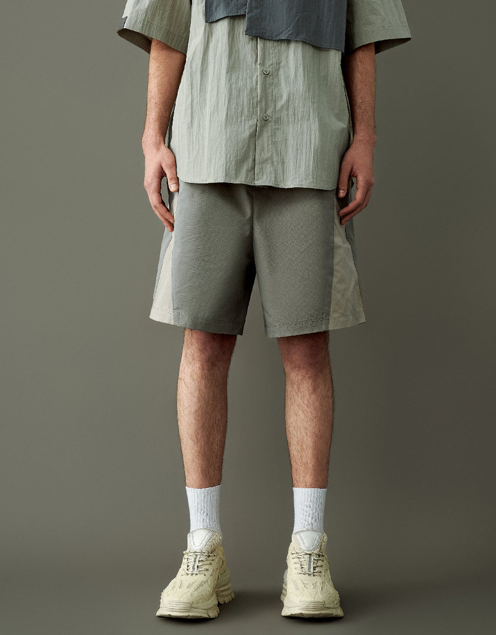 Drawstring Waist Colorblocks Shorts