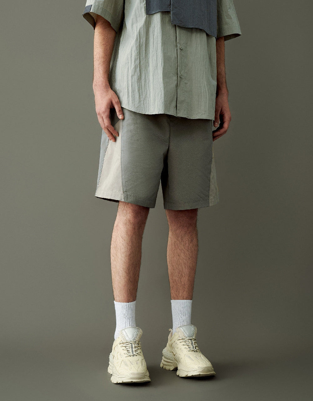 Drawstring Waist Colorblocks Shorts