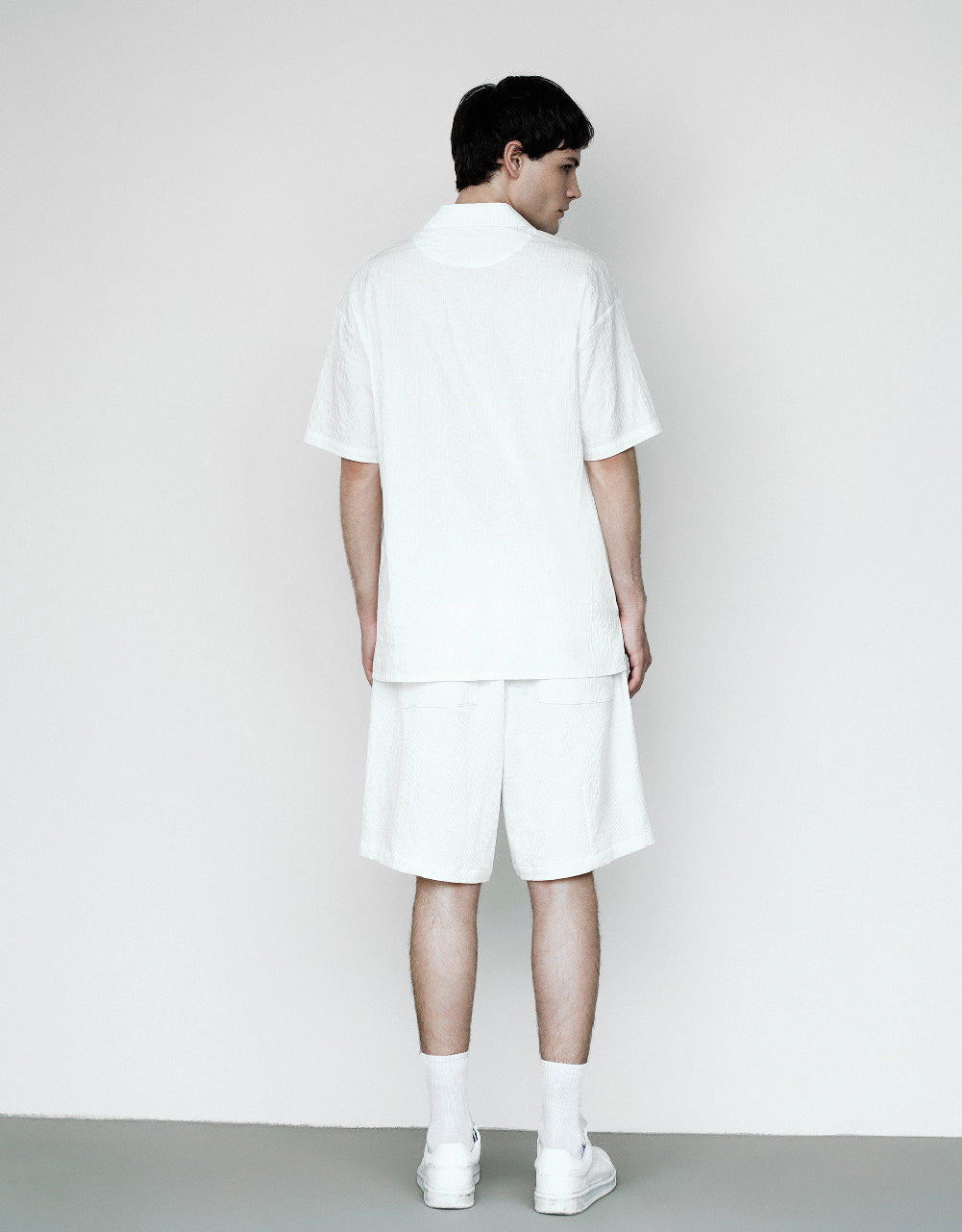 Textured Elastic Waist Shorts