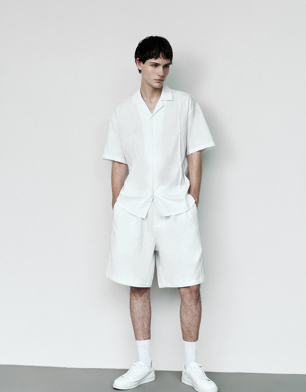 Textured Elastic Waist Shorts