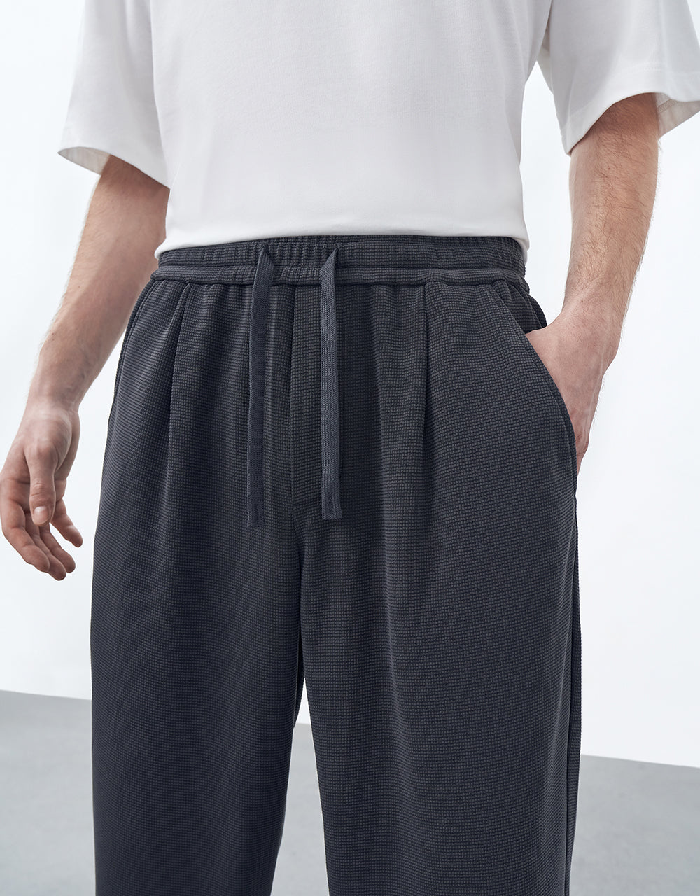 Drawstring Waist Knitted Jogger Pants