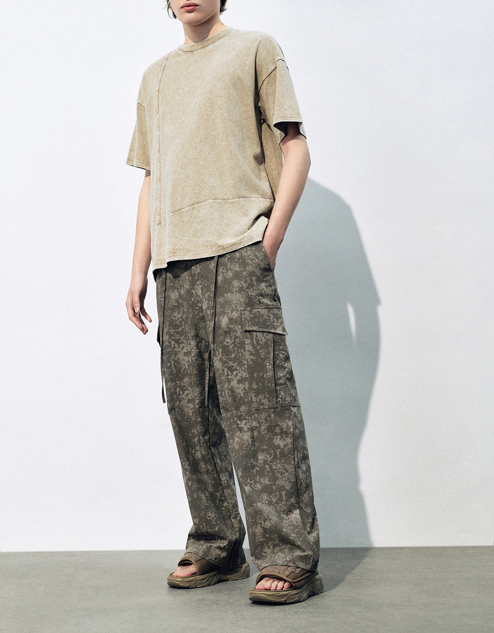 Loose Wide-Leg Pants