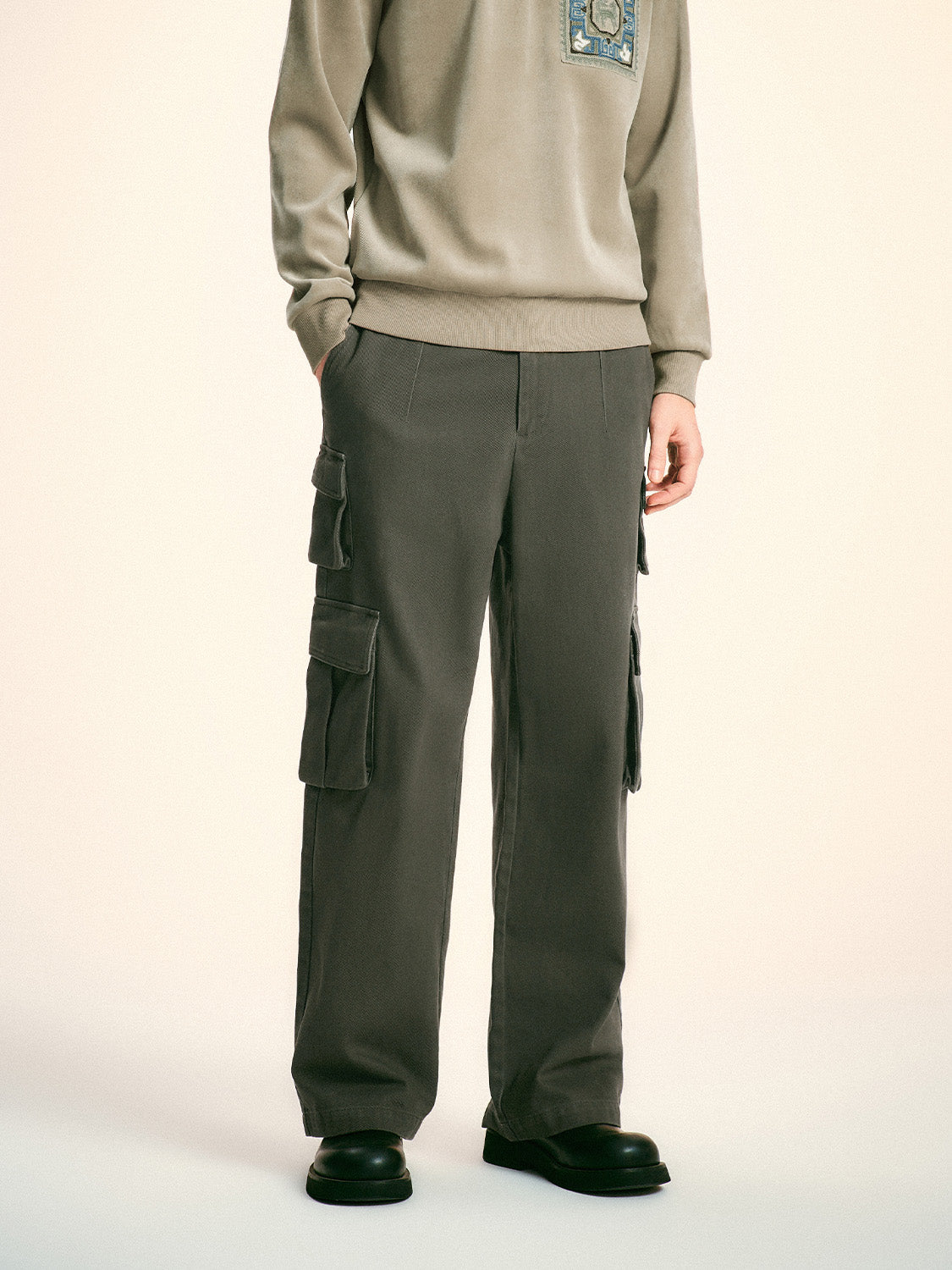 Flap Pocket Wide-Leg Pants