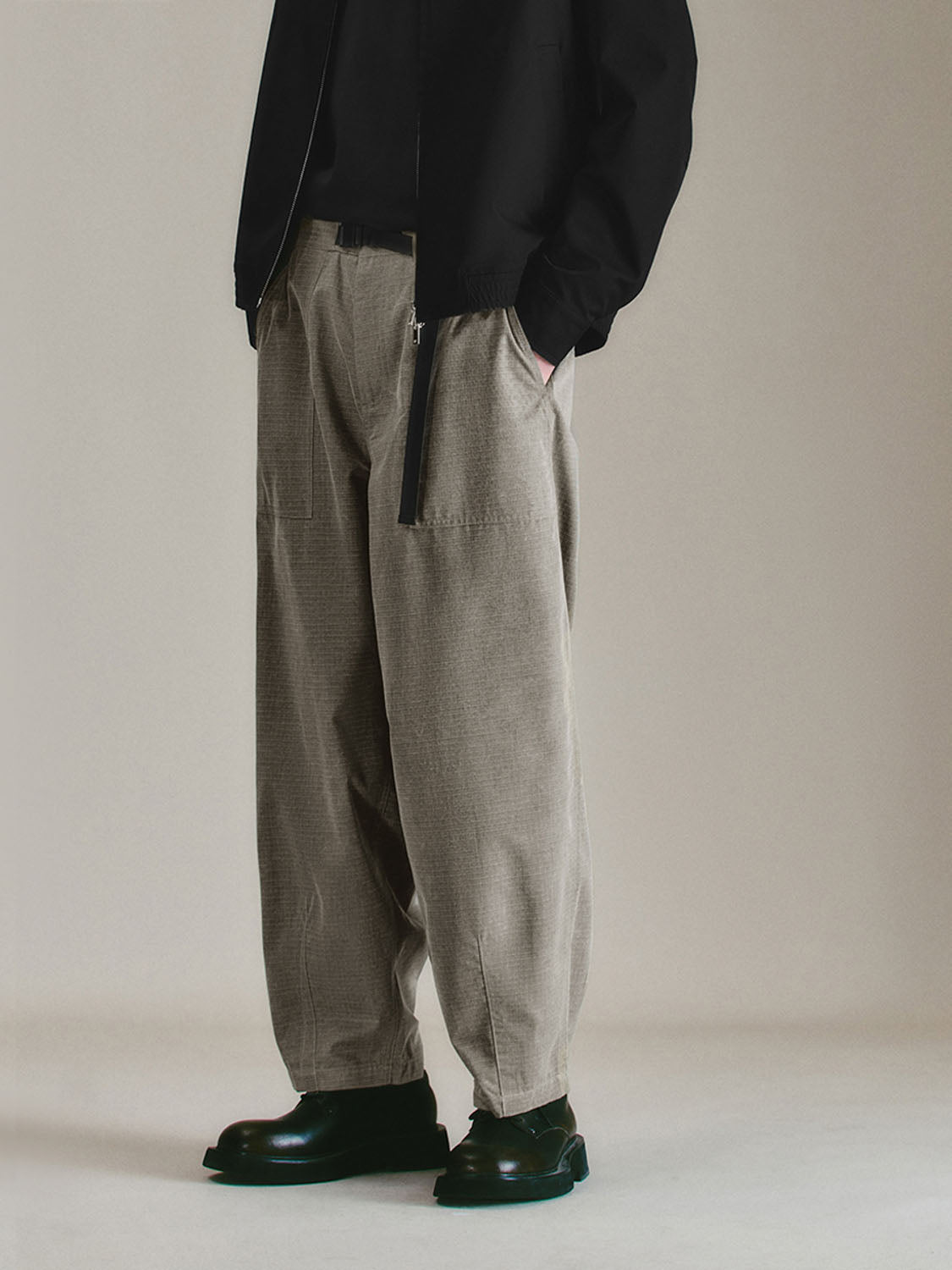 Carrot Fit Pants