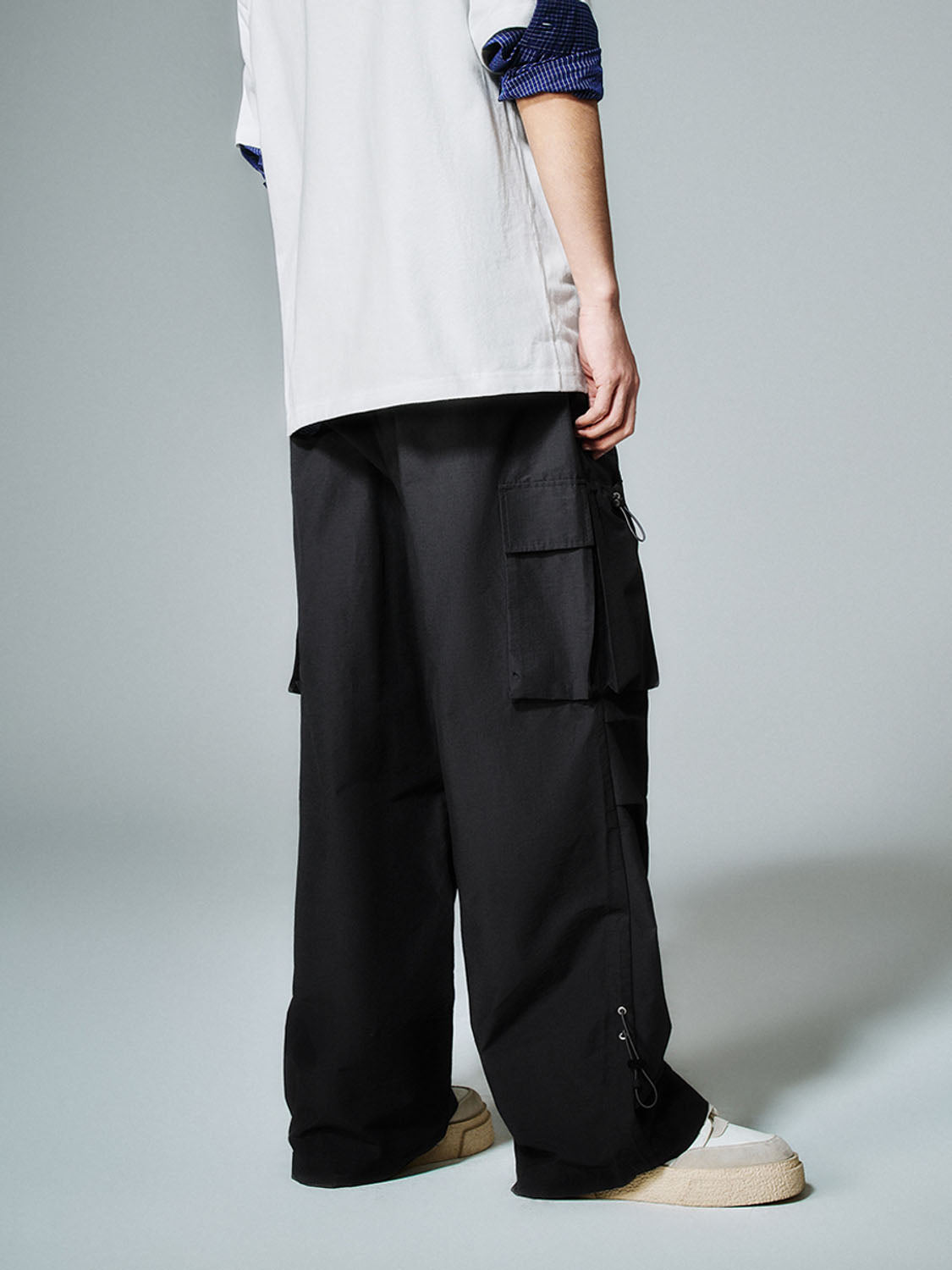 Flap Pocket Wide-Leg Pants