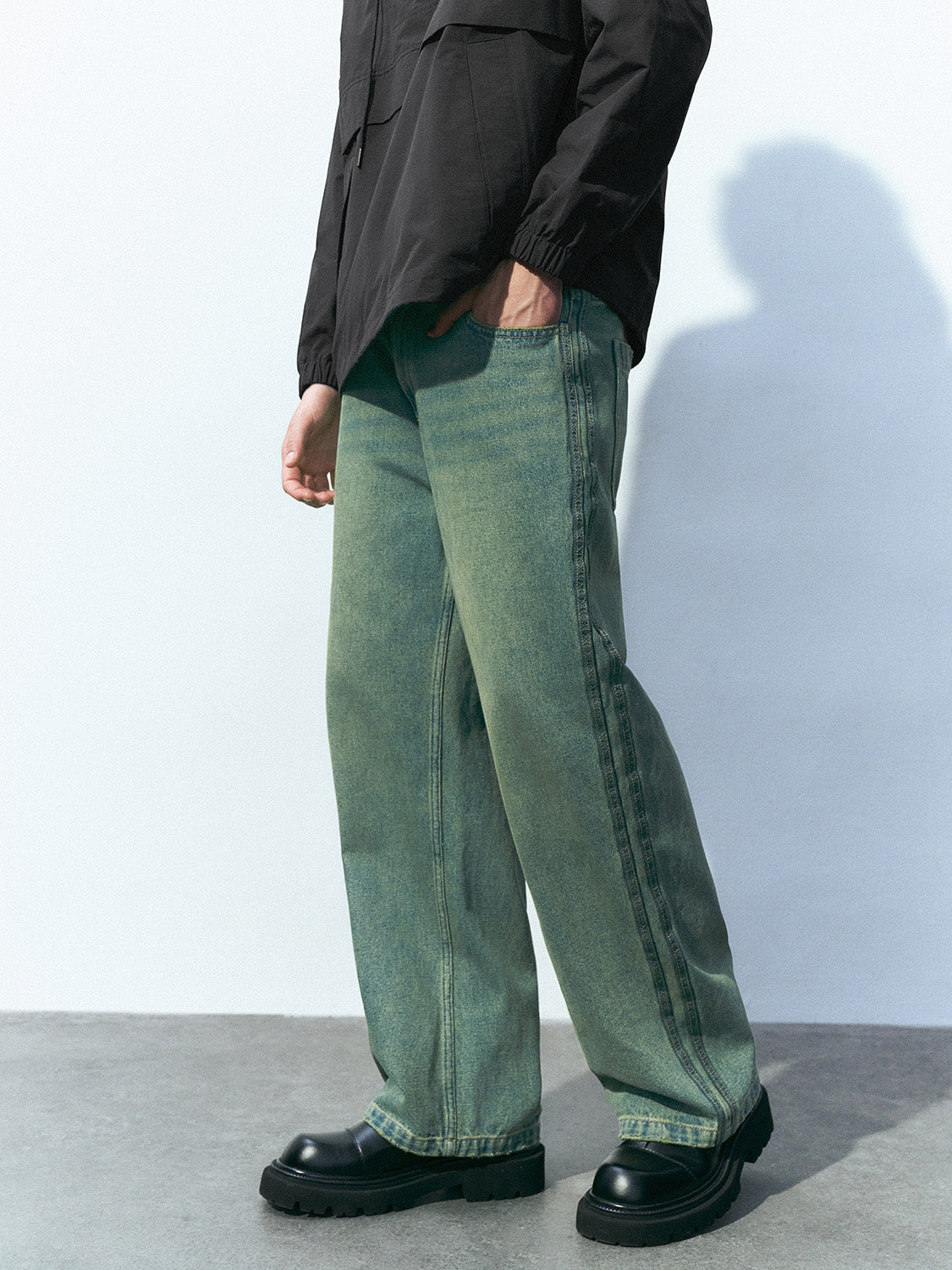 Loose Straight Jeans