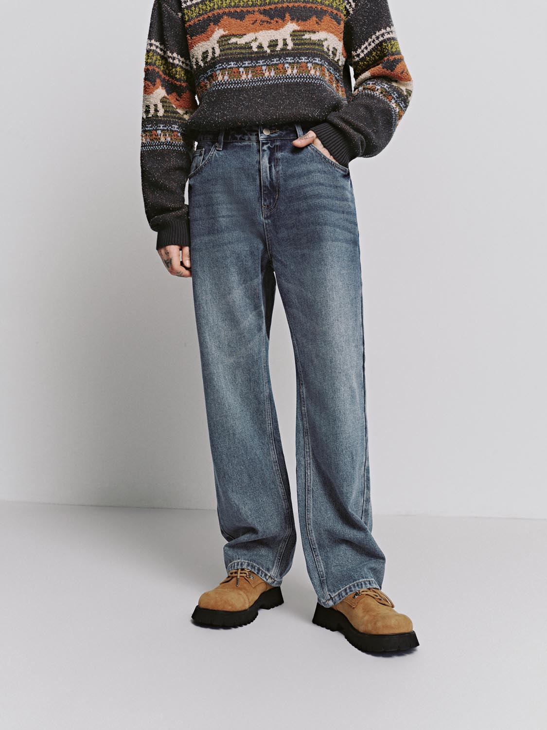 Stitch Detail Straight Leg Jeans