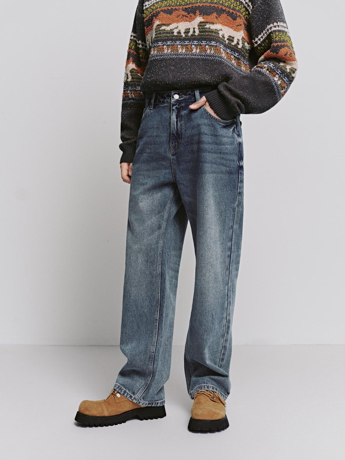 Stitch Detail Straight Leg Jeans