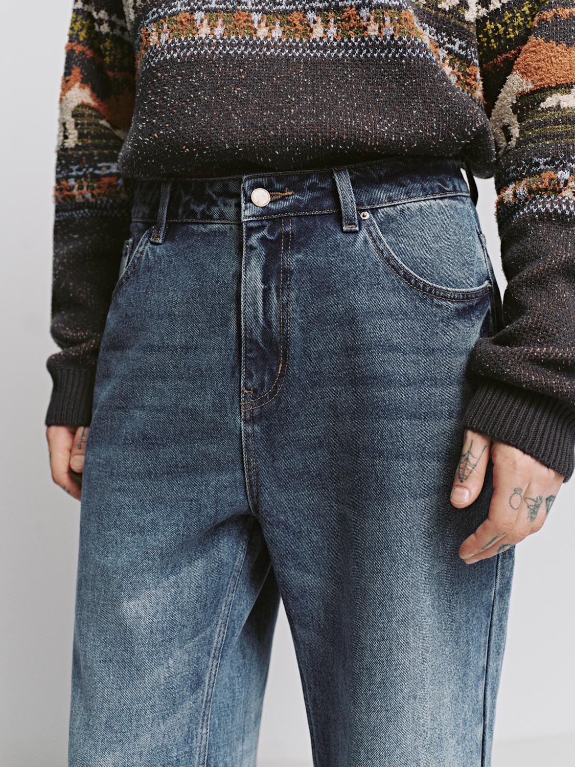 Stitch Detail Straight Leg Jeans