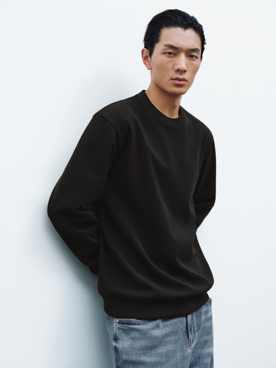 Basic Crew Neck Sweatshirts