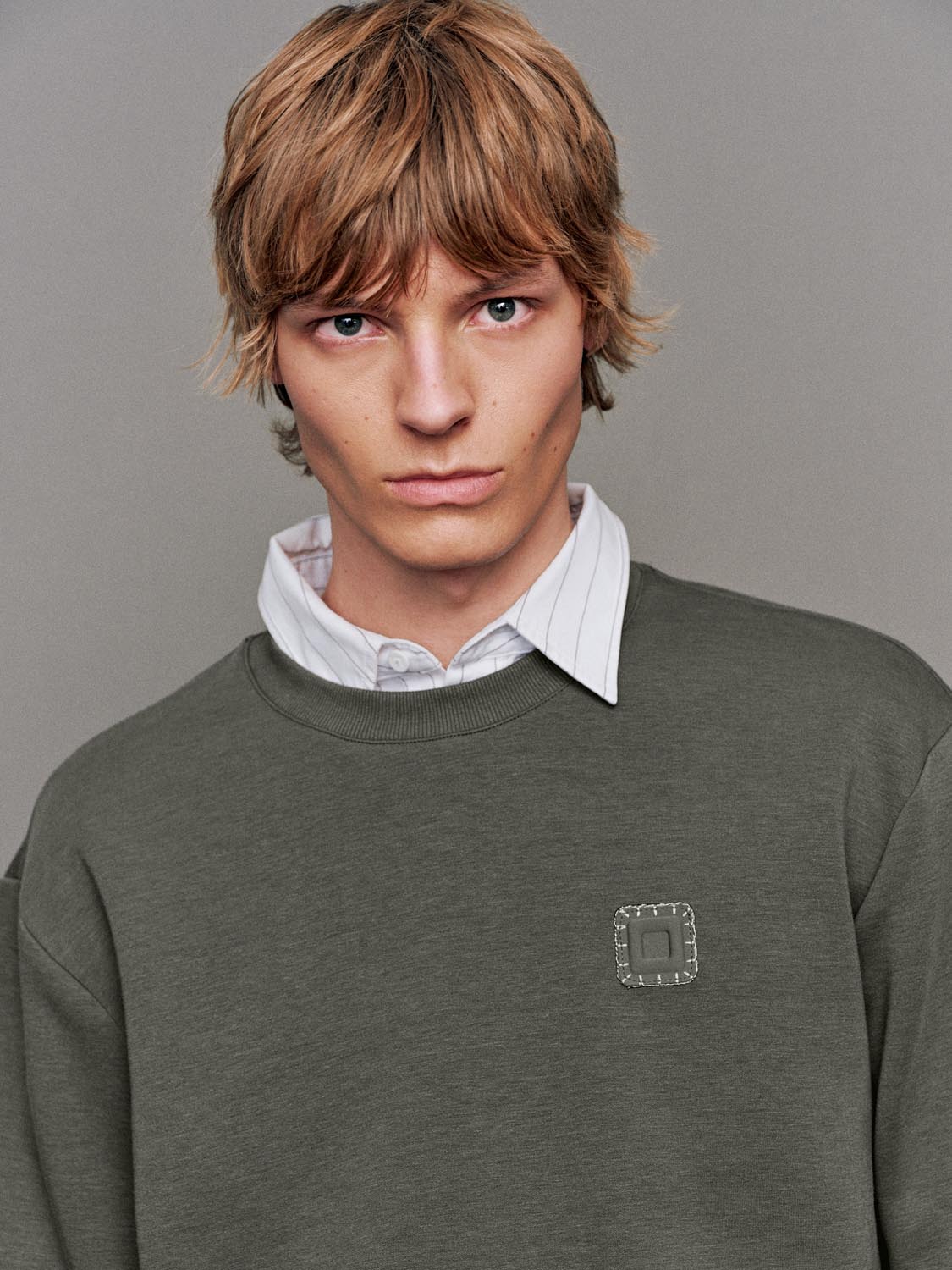 Crew Neck Contrast Trim Sweatshirts