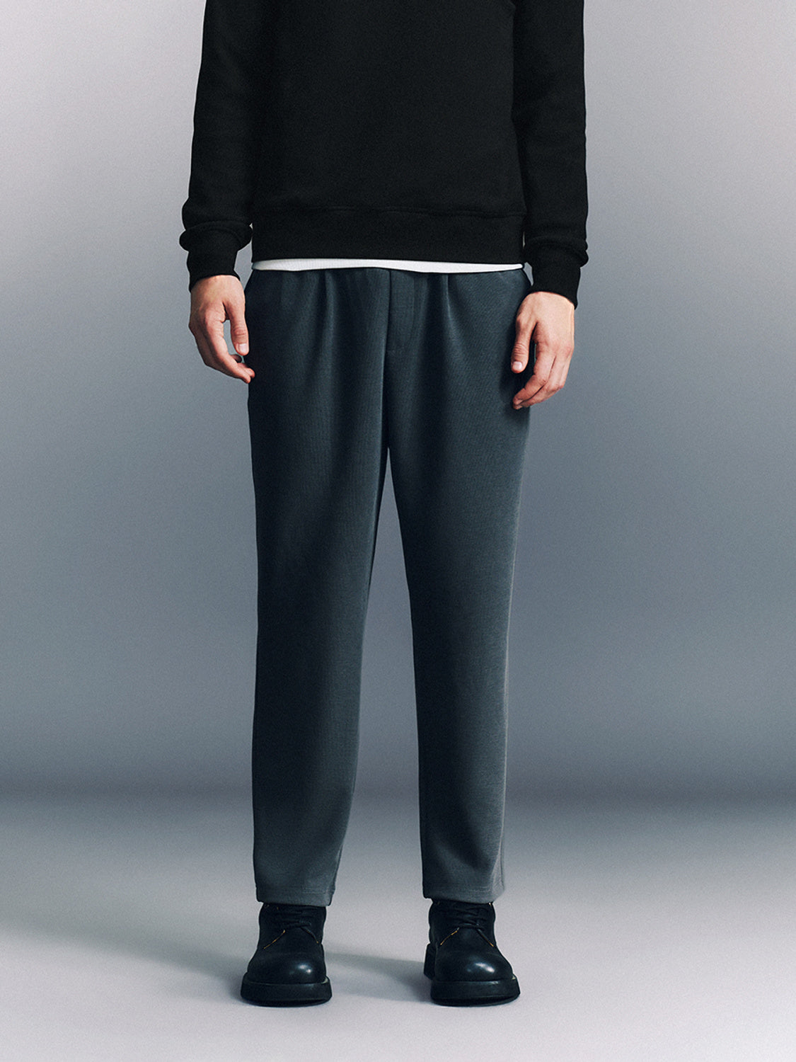 Carrot Fit Pants