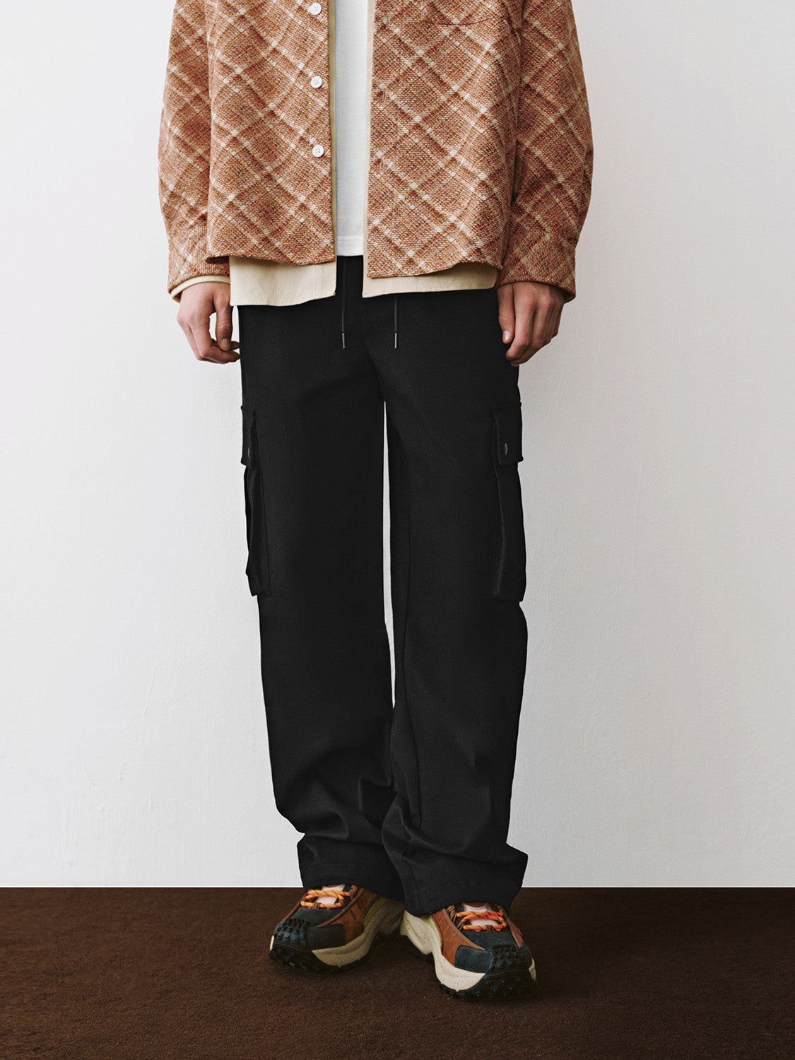 Flap Pocket Wide-Leg Pants