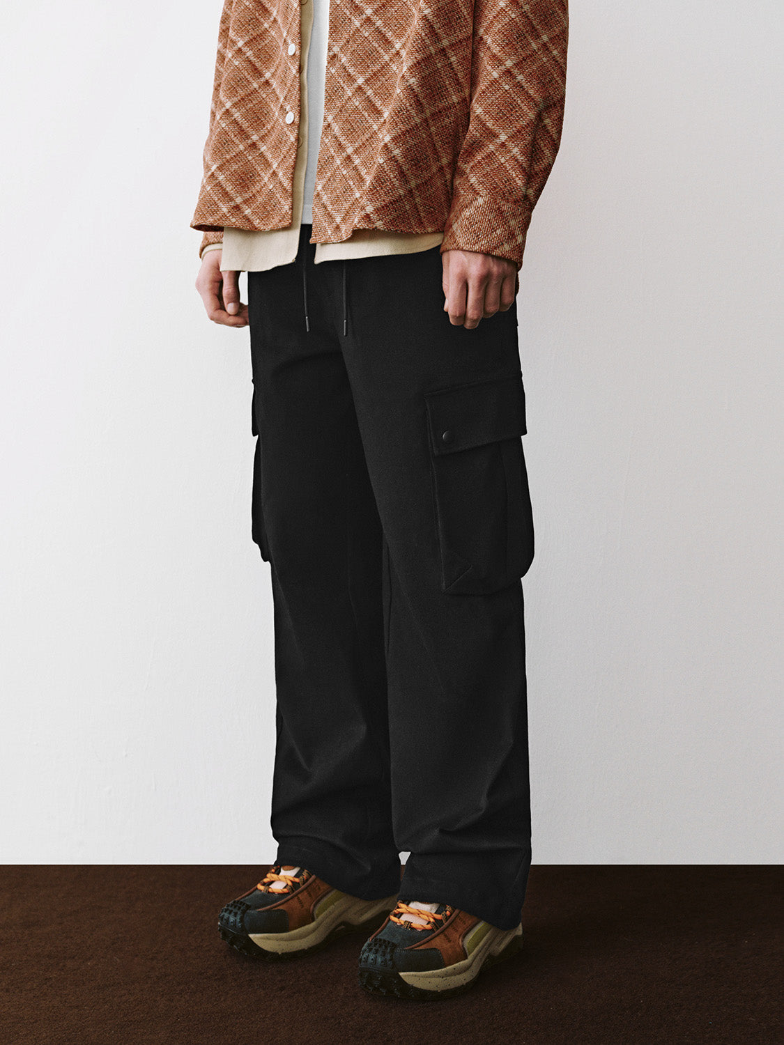 Flap Pocket Wide-Leg Pants