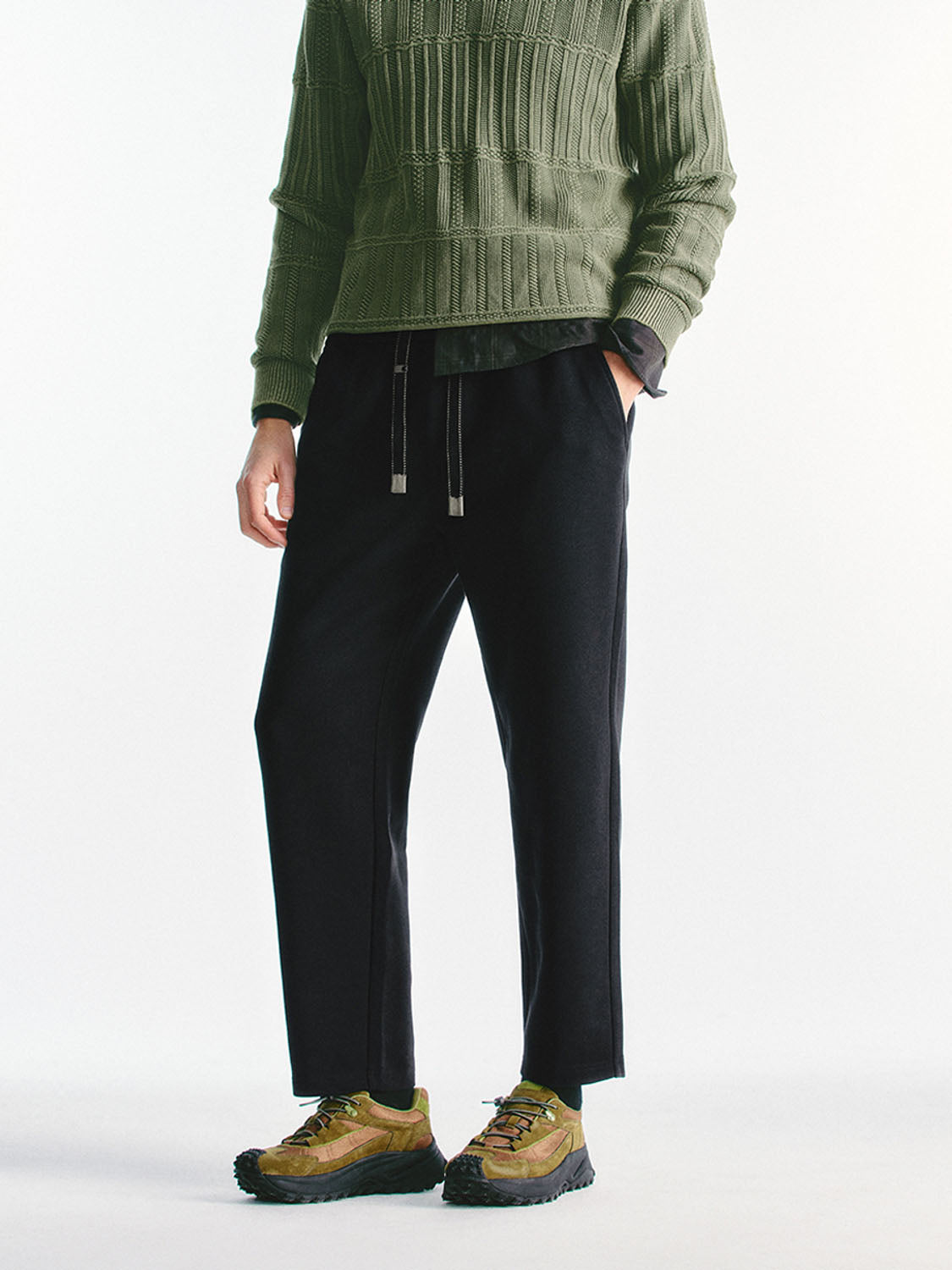 Drawstring Loose Carrot Fit Pants
