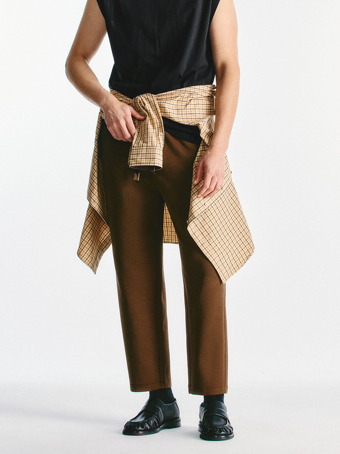 Drawstring Loose Carrot Fit Pants