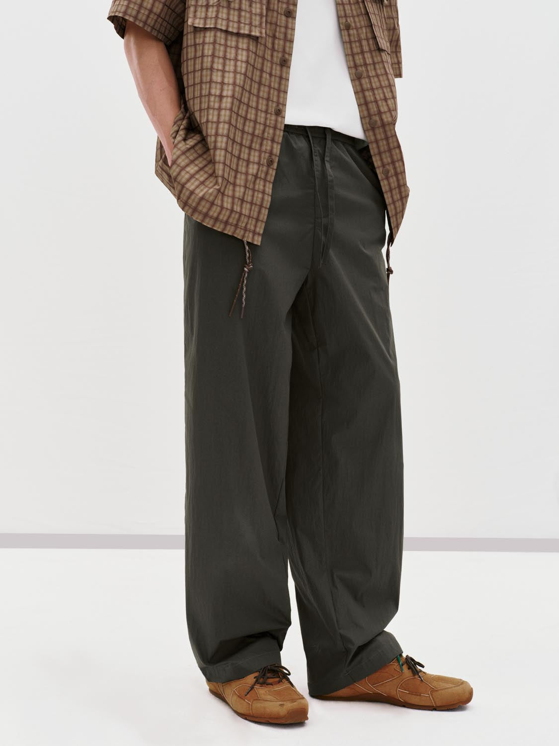 Drawstring Pull On Straight Leg Pants – URBAN REVIVO Thailand