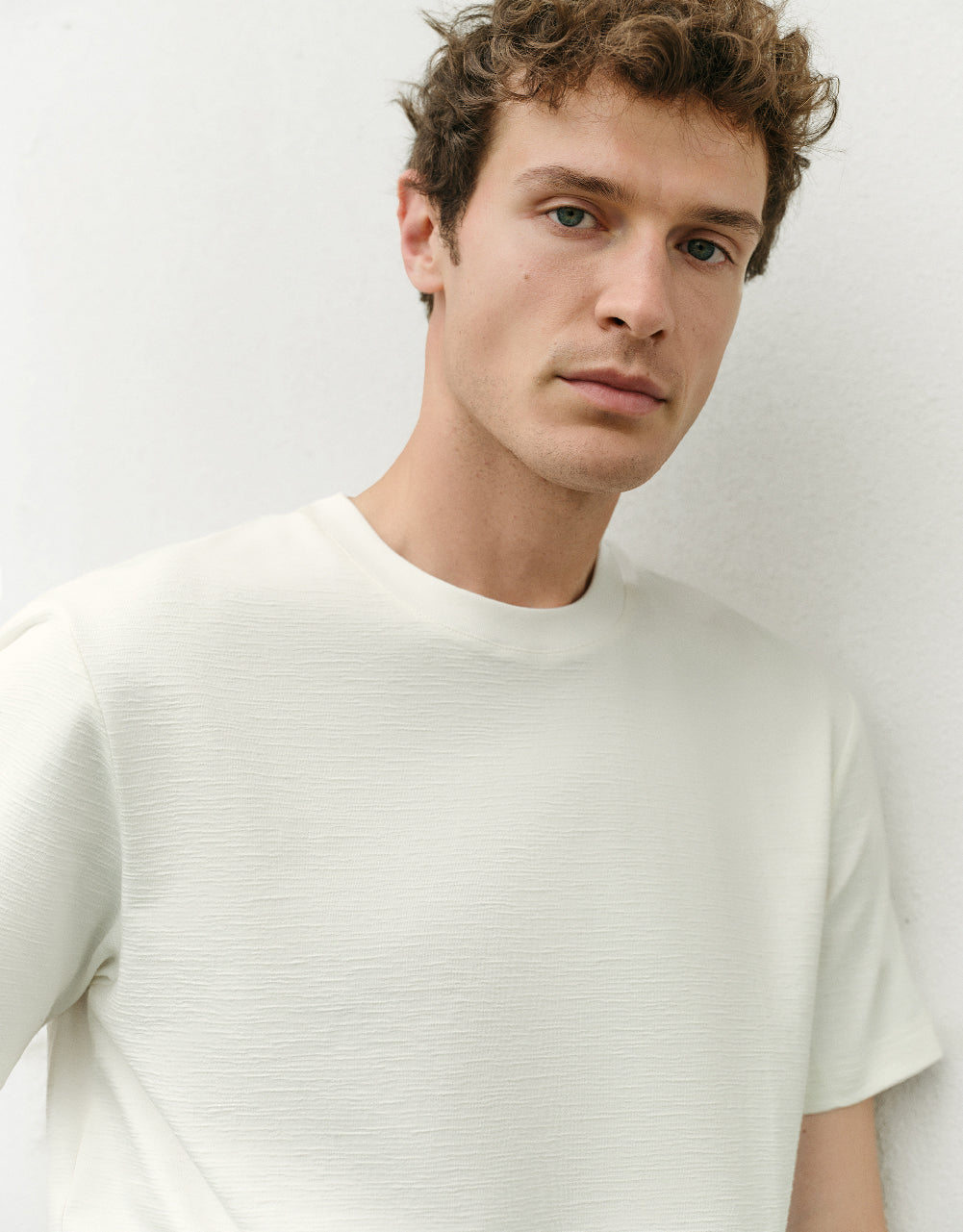 Standard Sleeve Crew Neck T-Shirt