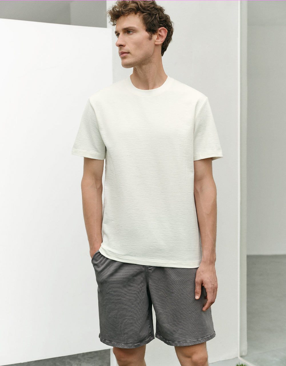 Standard Sleeve Crew Neck T-Shirt