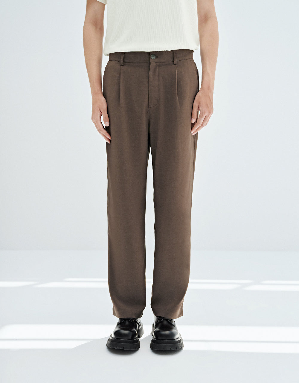 Carrot Fit Pants