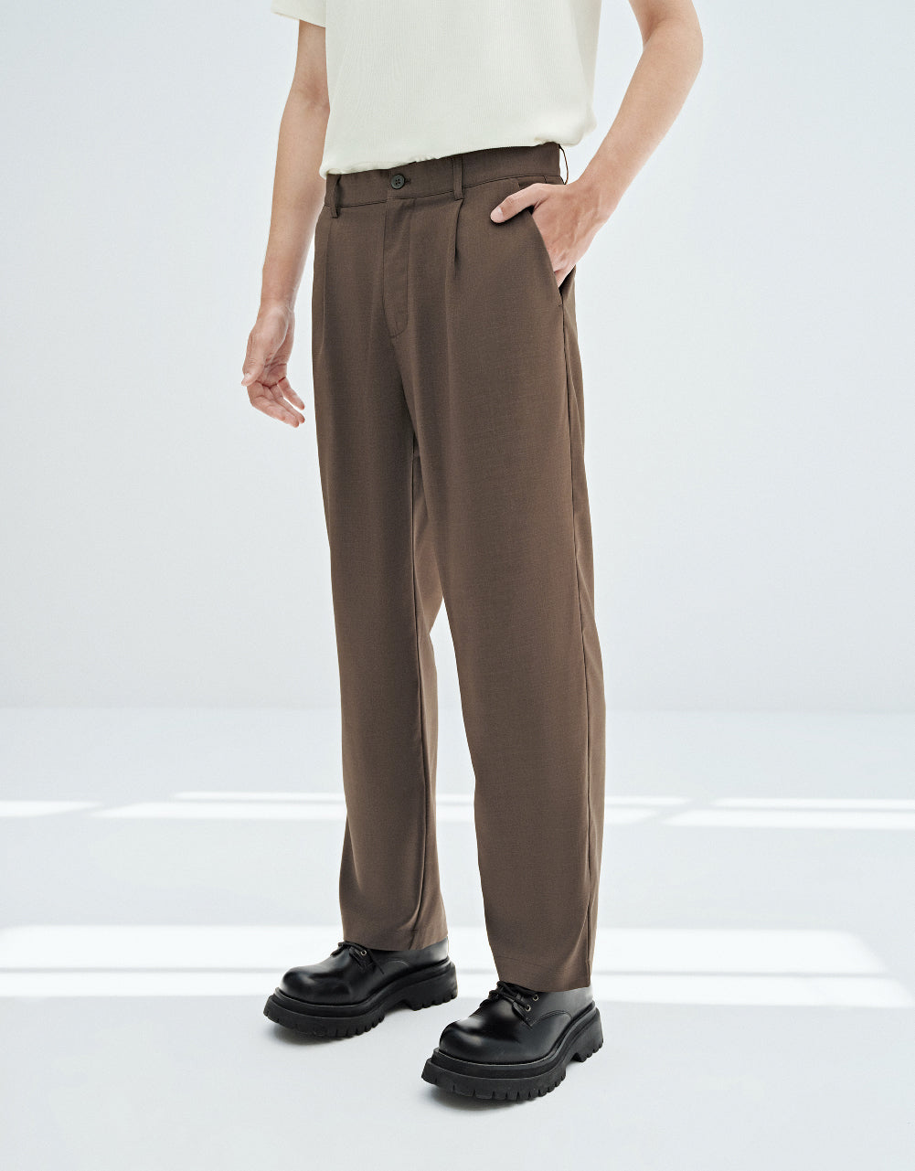 Carrot Fit Pants