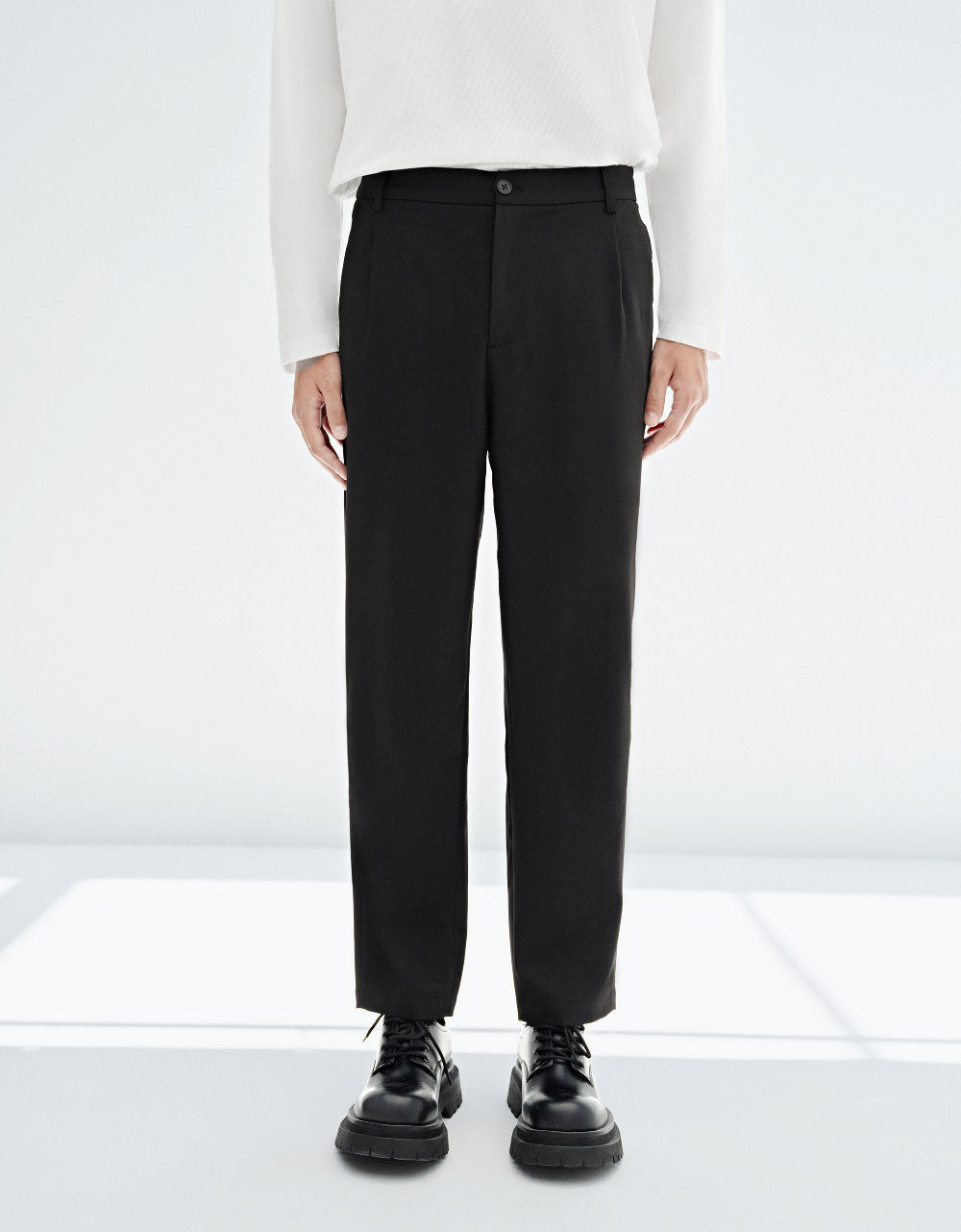 Carrot Fit Pants