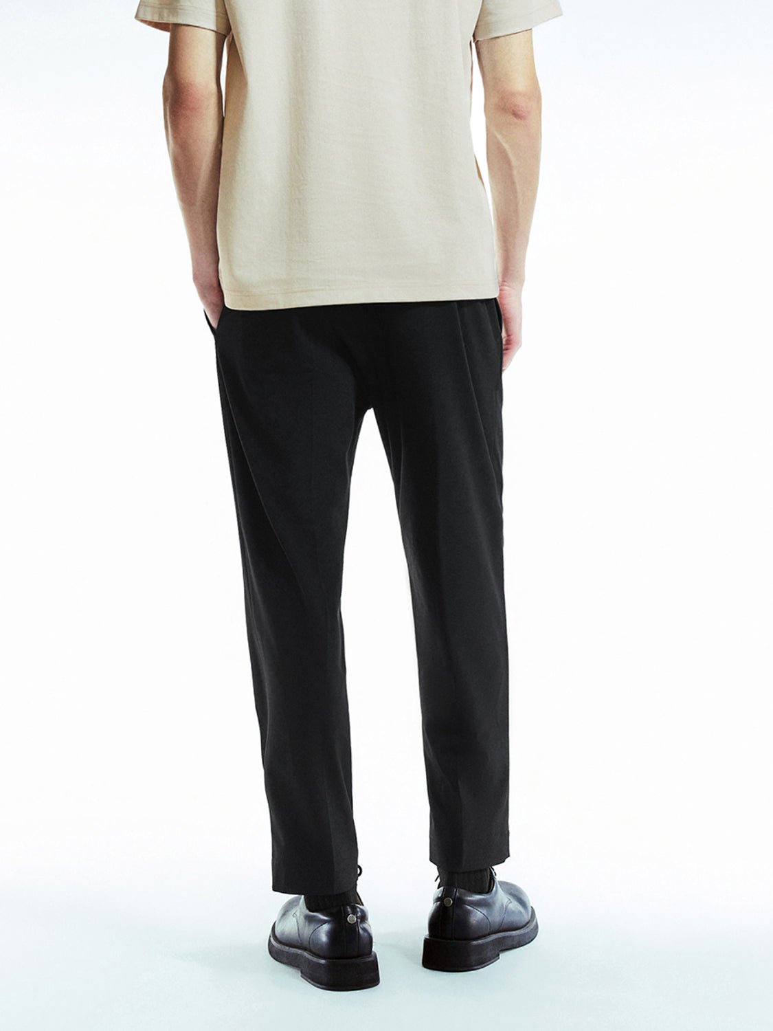 Tailored Carrot Fit Pants