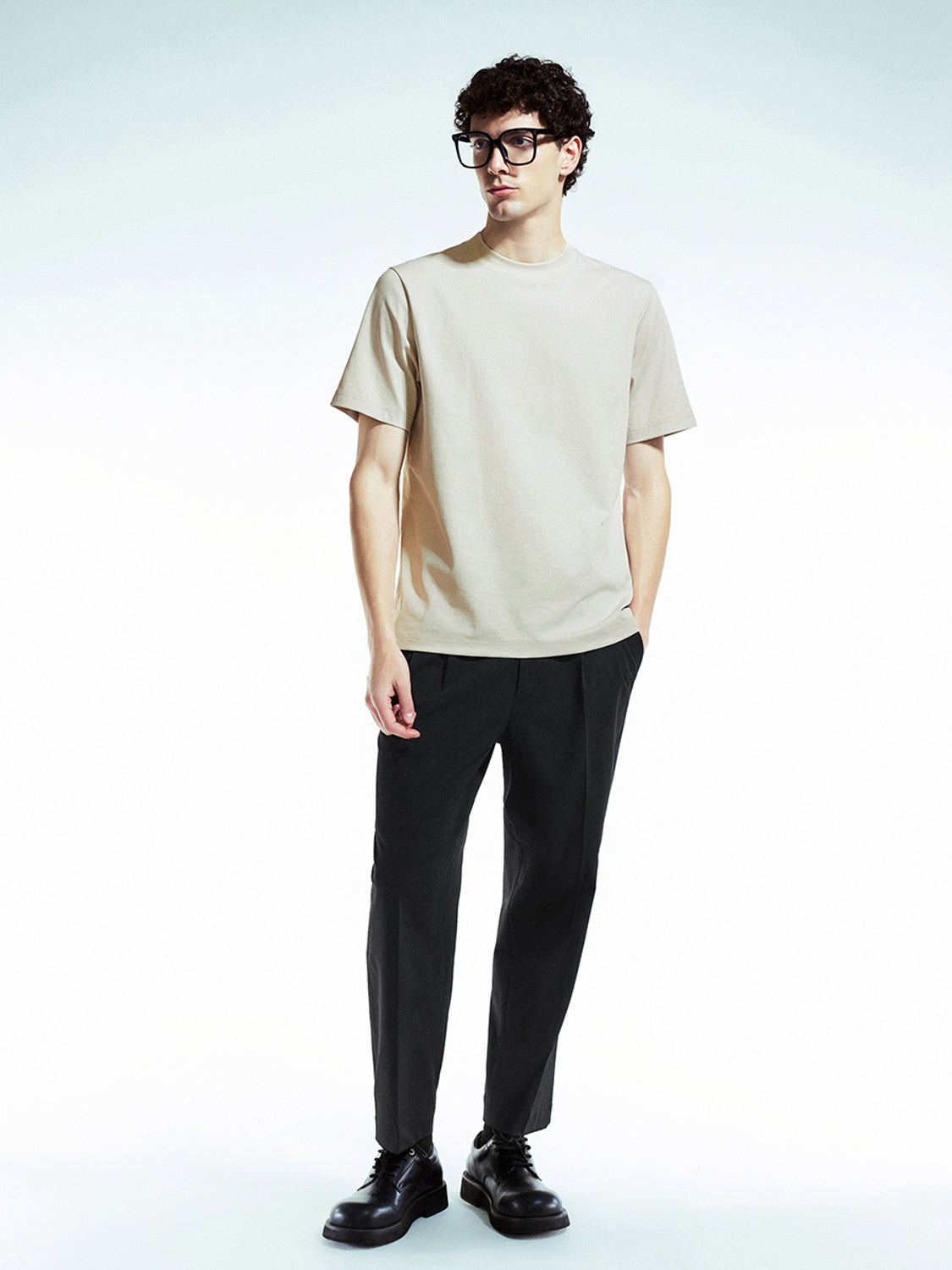 Tailored Carrot Fit Pants