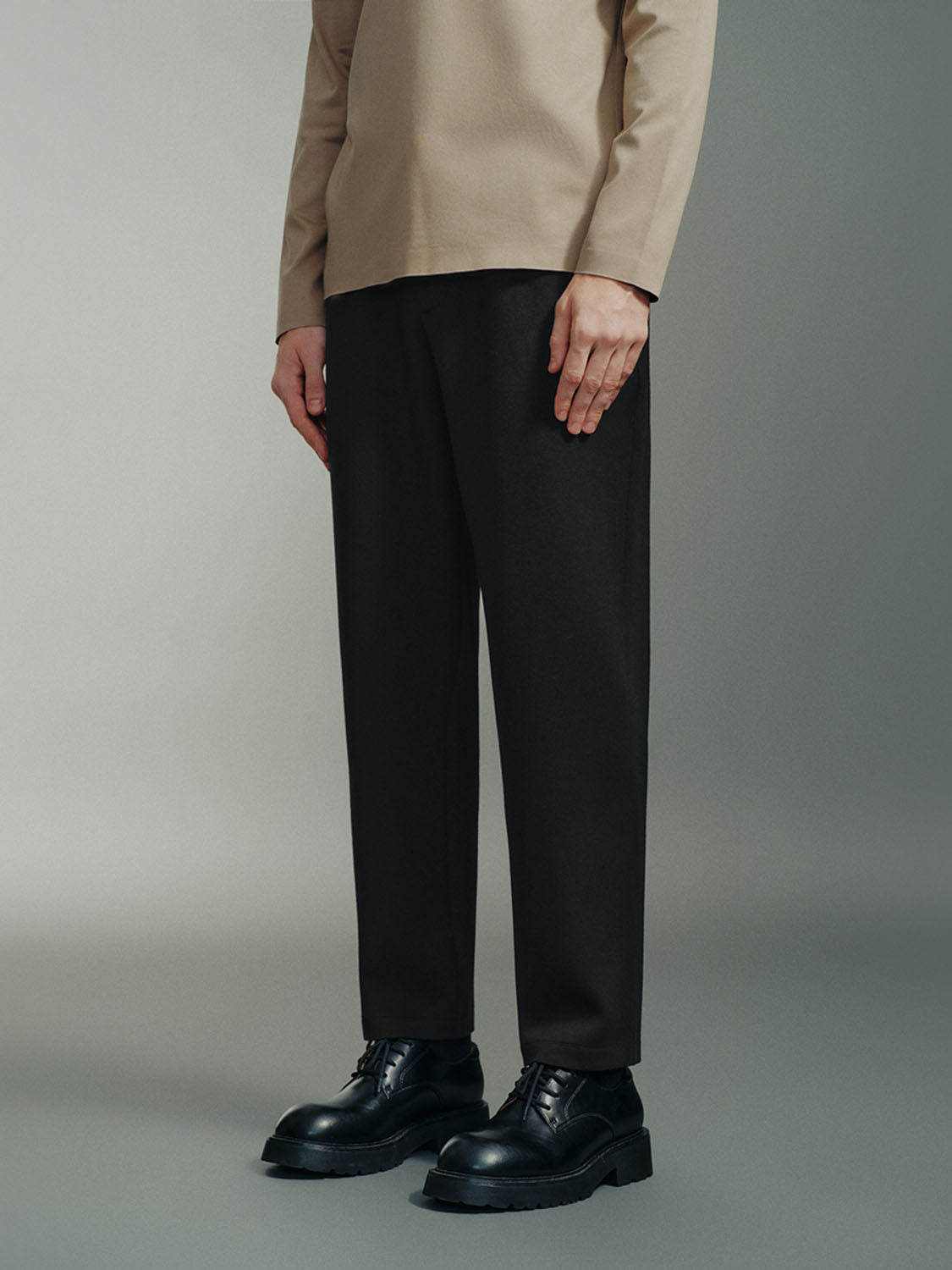 Carrot Fit Pants