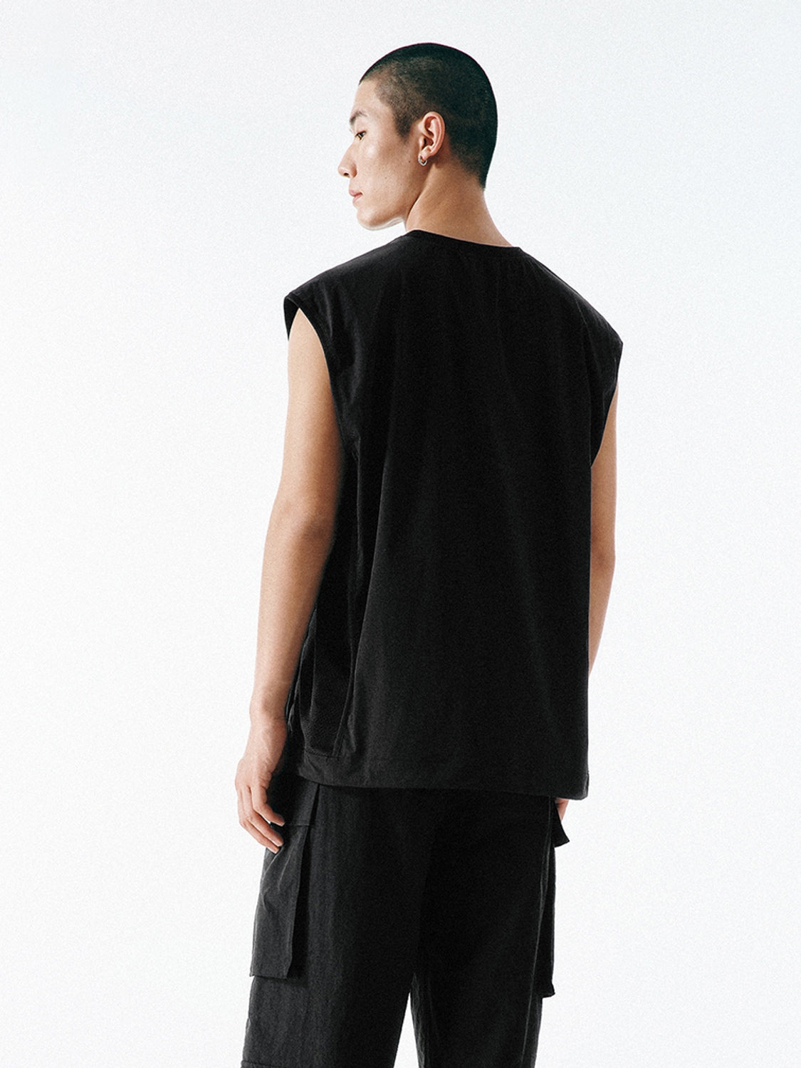 Overhead Sleeveless Shirts