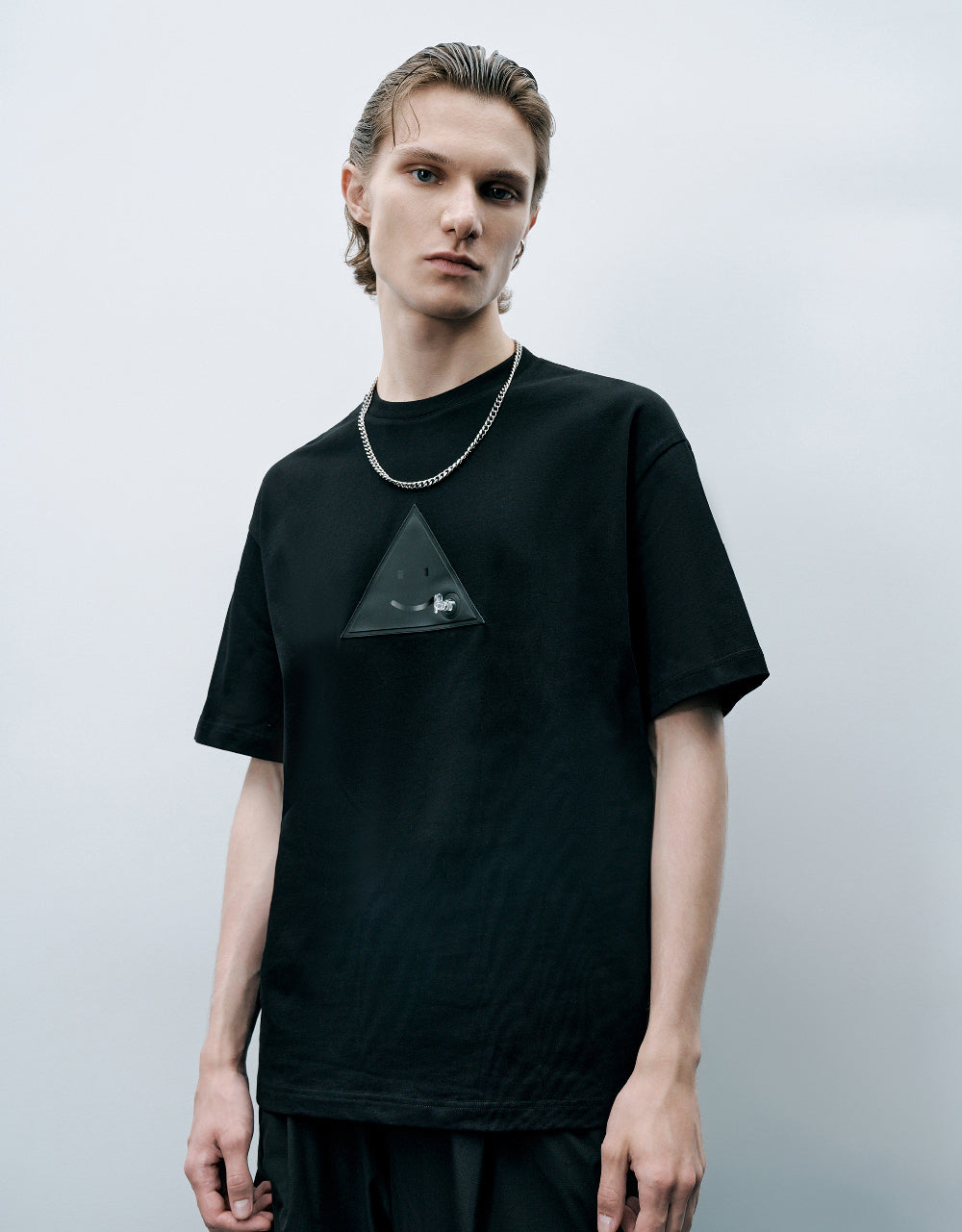 Triangle Embossed Crew Neck T-Shirt