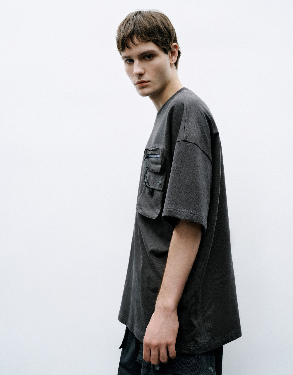 Pocket Detail Crew Neck T-Shirt