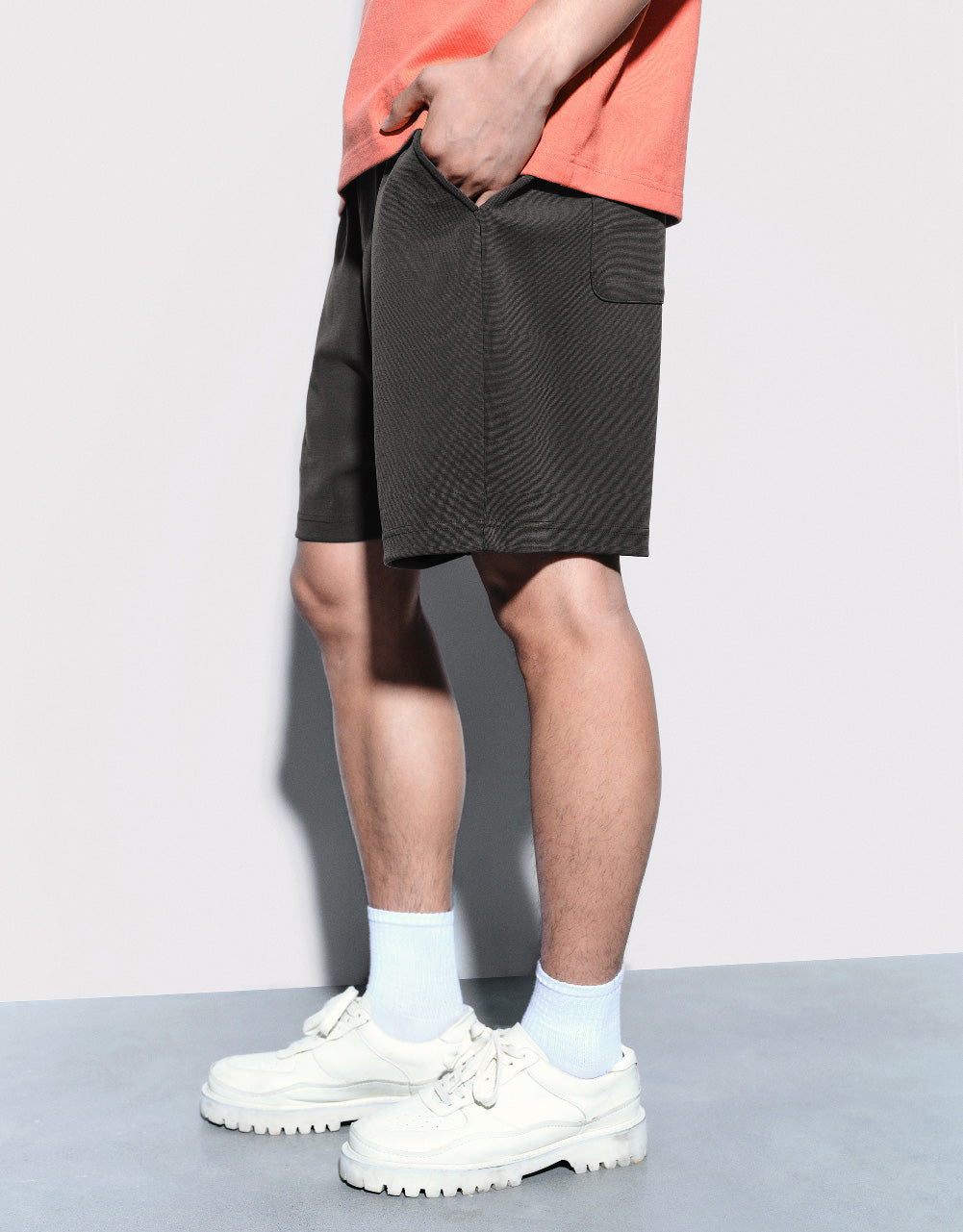Elastic Waist Loose Shorts
